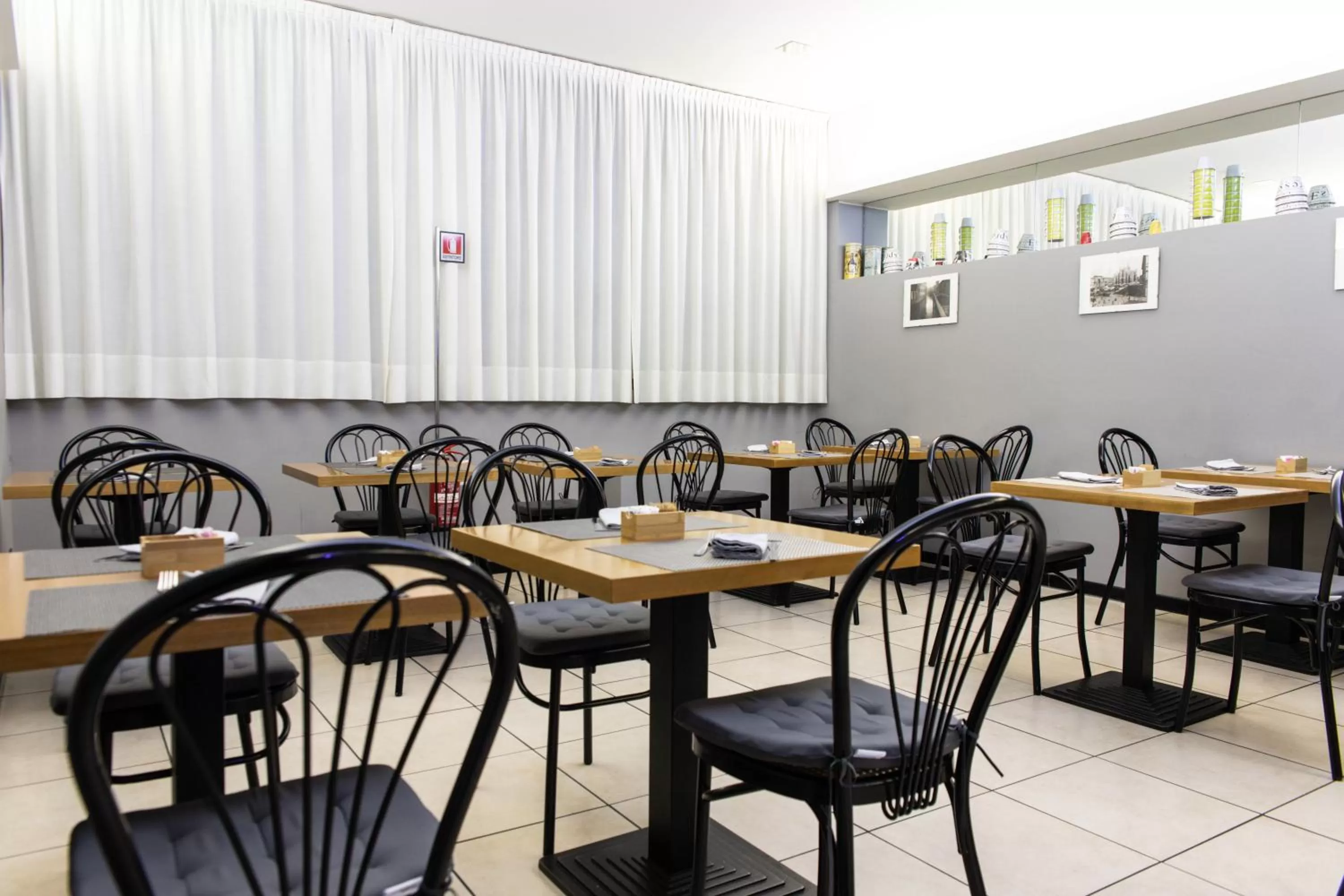 Restaurant/places to eat in Hotel Berlino