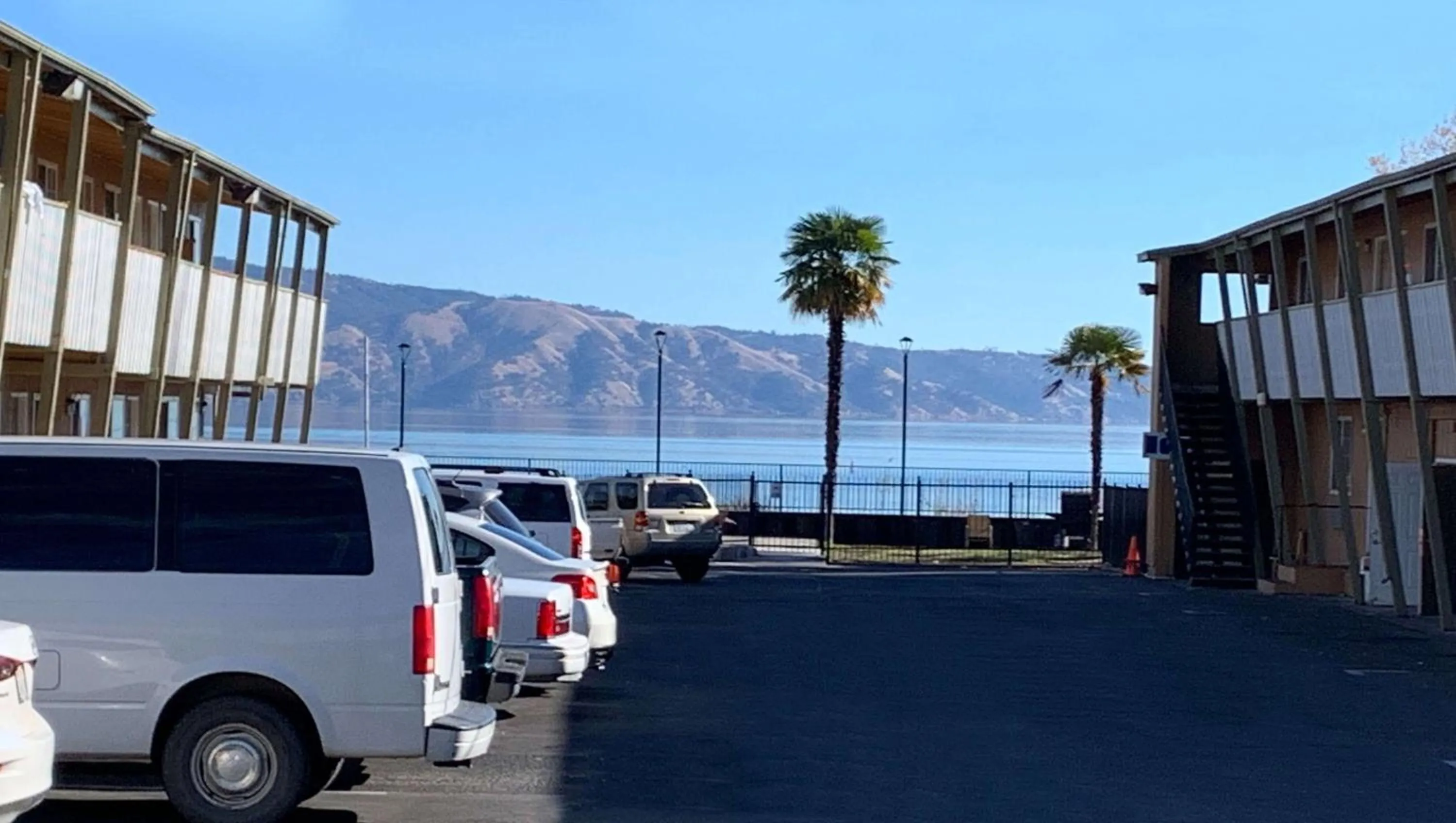 Property building in Anchorage Inn Lakeport