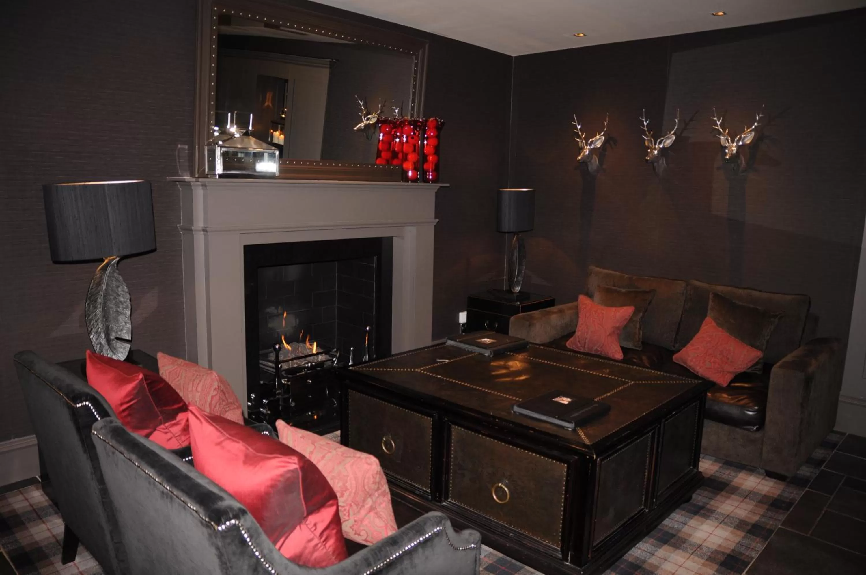 Lounge or bar in Eglinton Arms Hotel, BW Premier Collection