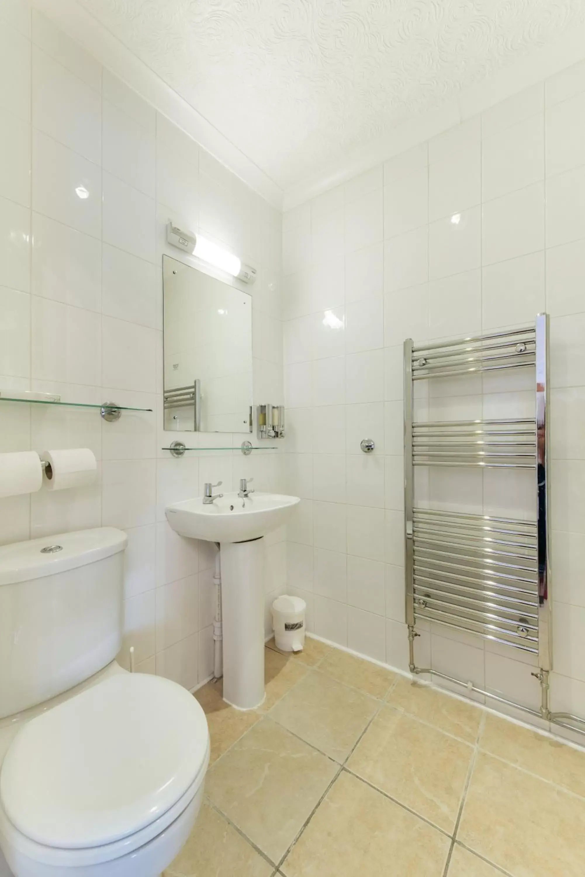 Executive Family Room of 3 in The Headland Hotel & Spa Executive Family Room of 3 in The Headland Hotel & Spa