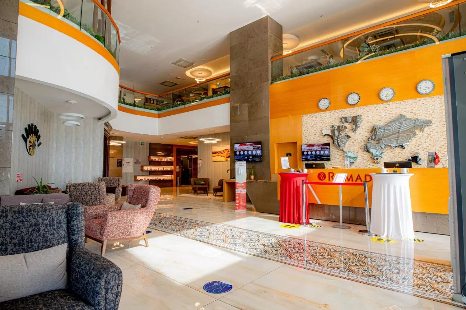 Lobby or reception in Ramada by Wyndham Diyarbakir