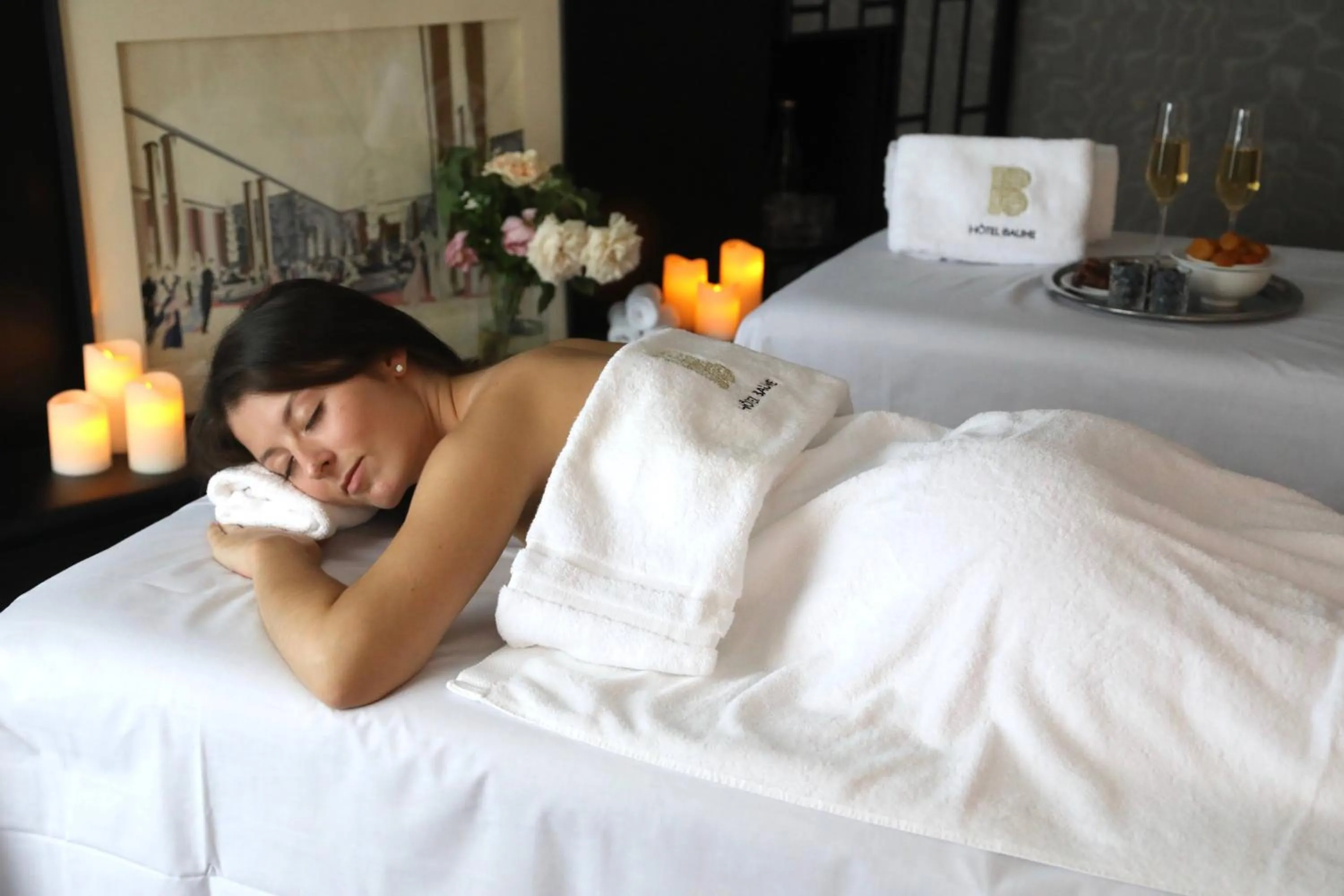 Massage, Bed in Hôtel Baume