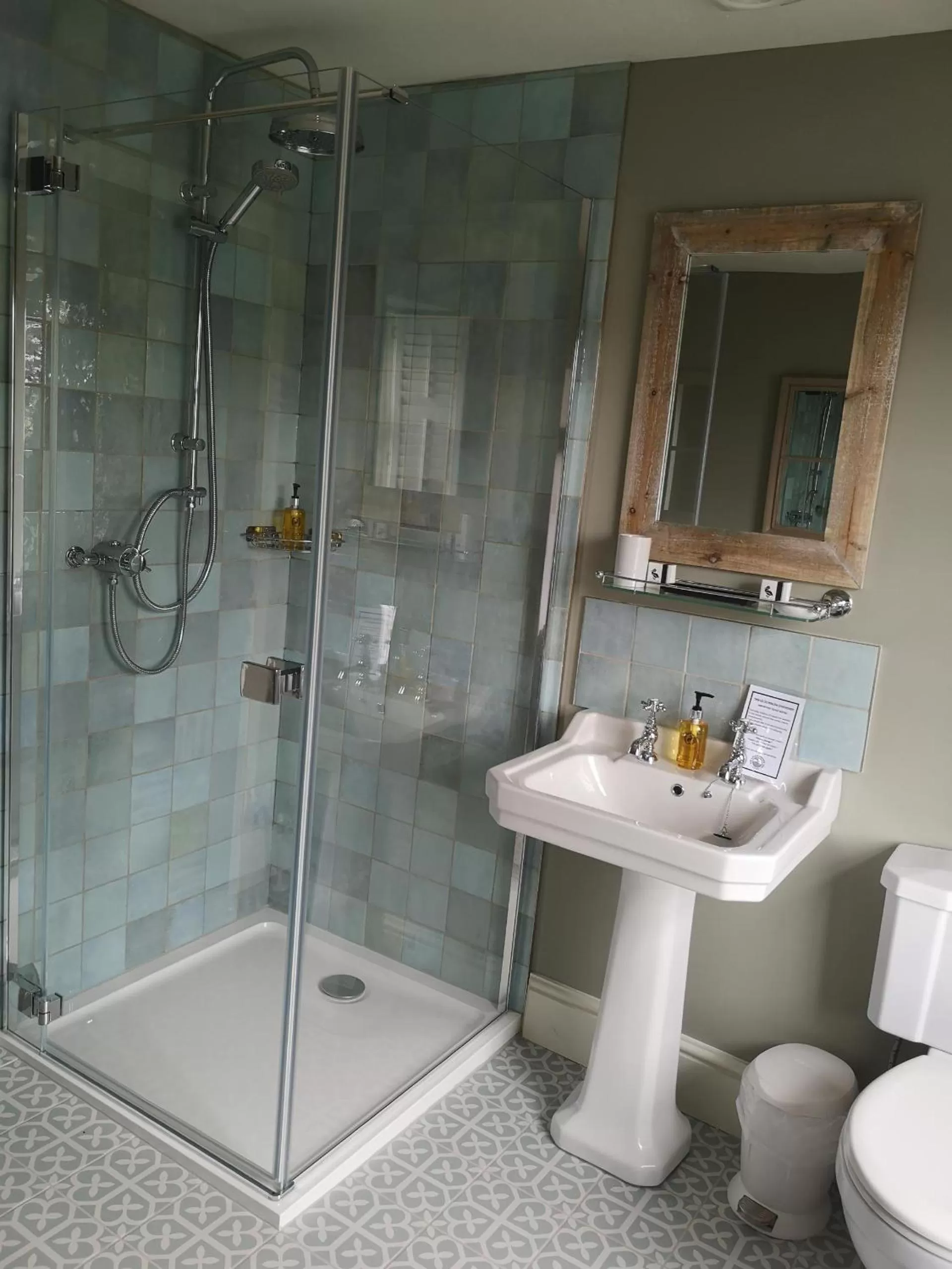 Bathroom in The Steam Packet Inn