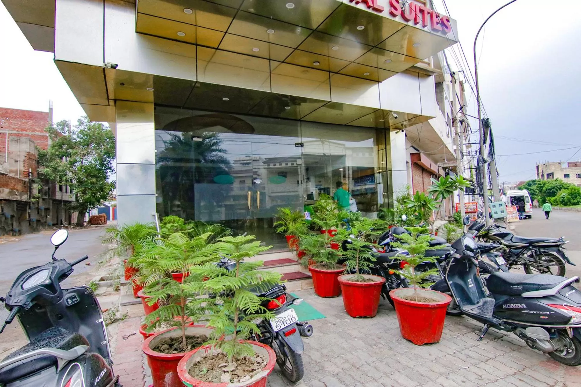 Parking in FabHotel Sallow Grand