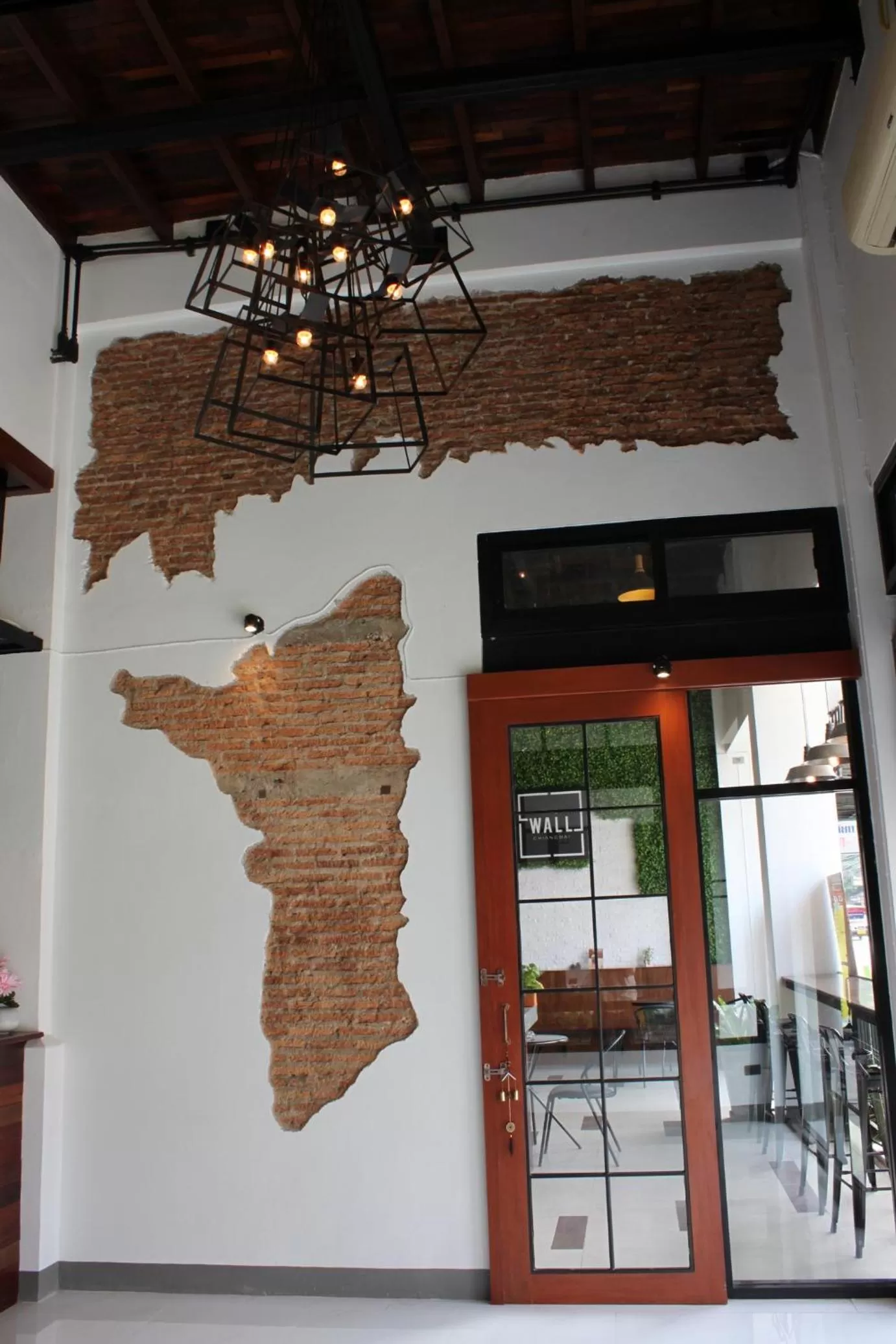 Lobby or reception in The Old City Wall Inn