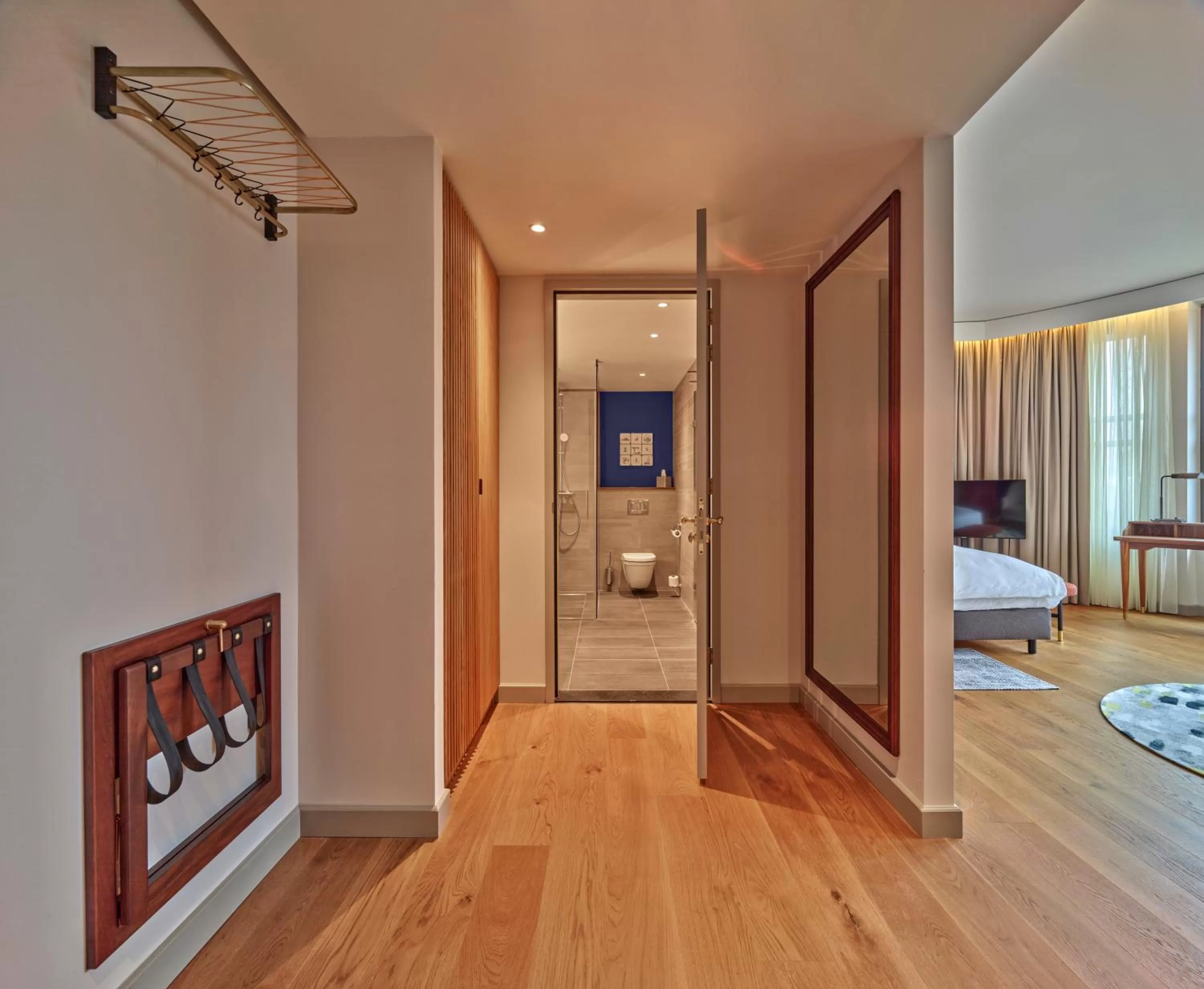 View (from property/room), Bed in voco The Hague by IHG