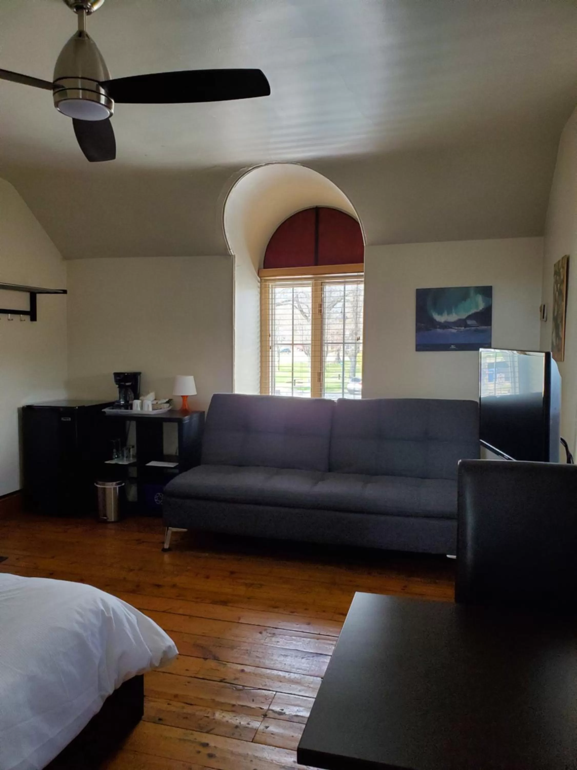 Bed in Orange Bistro