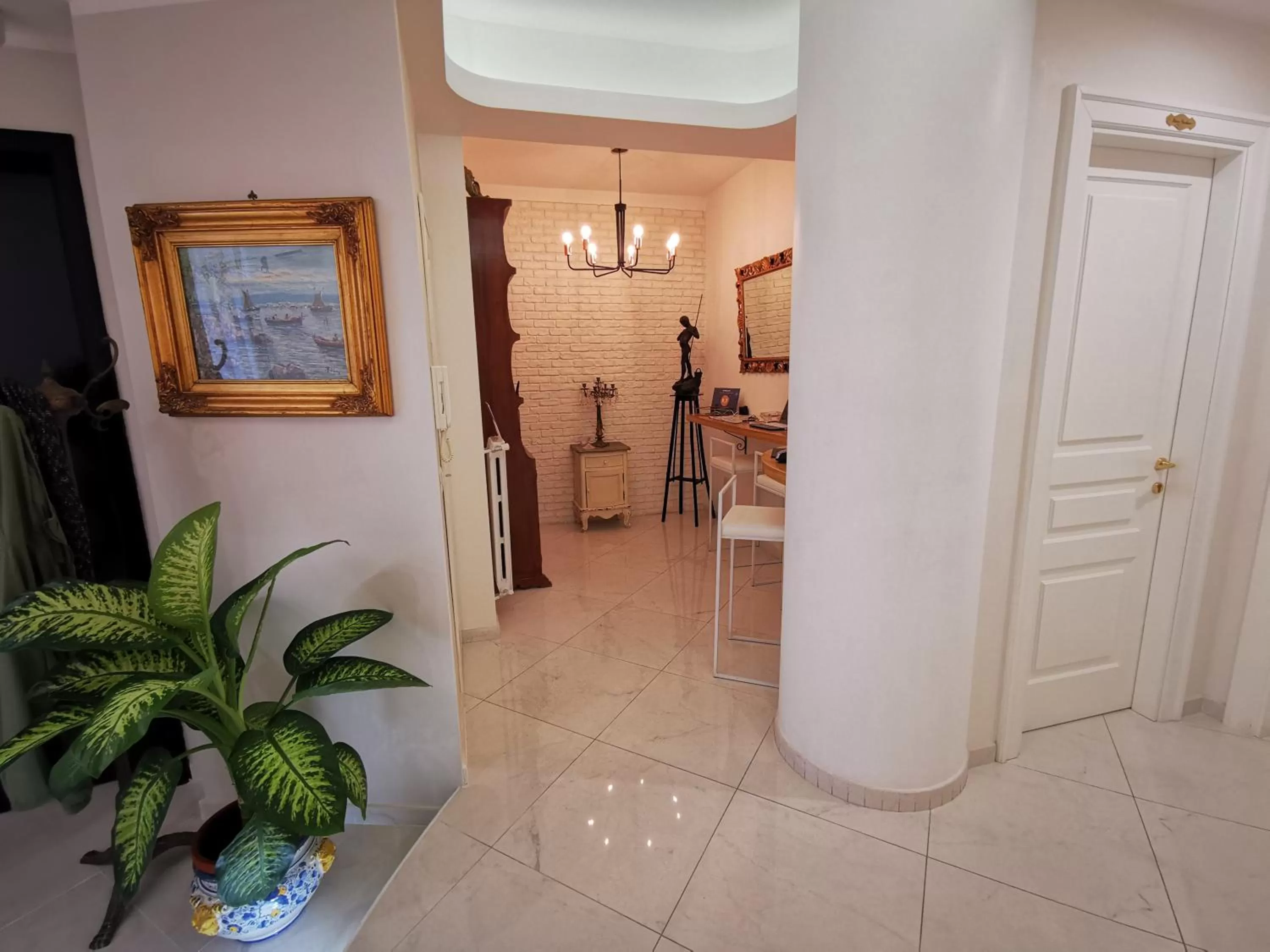Lobby or reception in Residenza Borbonica