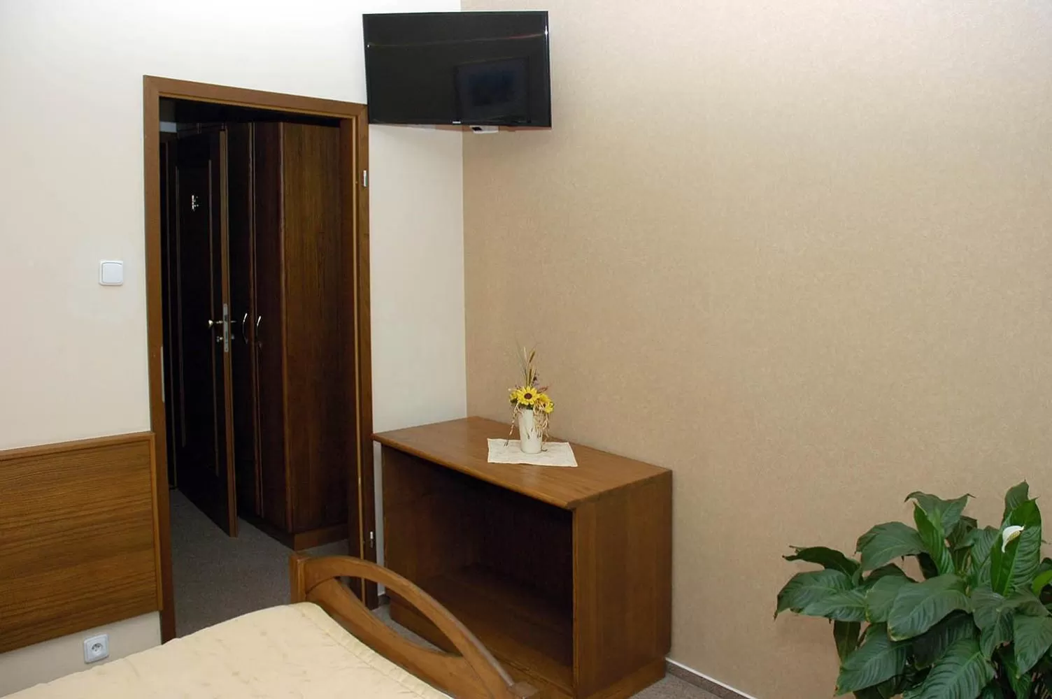 TV/Entertainment Center in Hotel Restaurant Modrá Hvězda