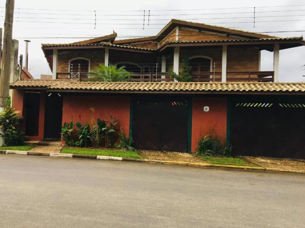 Street view, Property Building in Pousada Ilha Vitoria