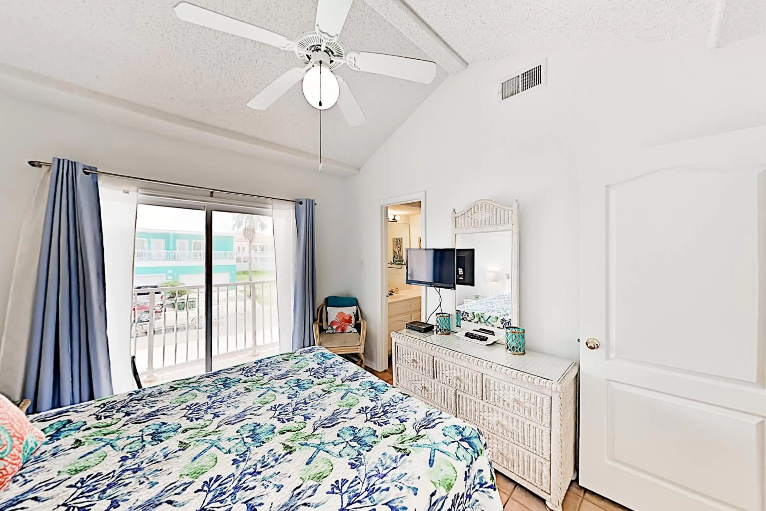 Bed in Dolphin Condominiums #12