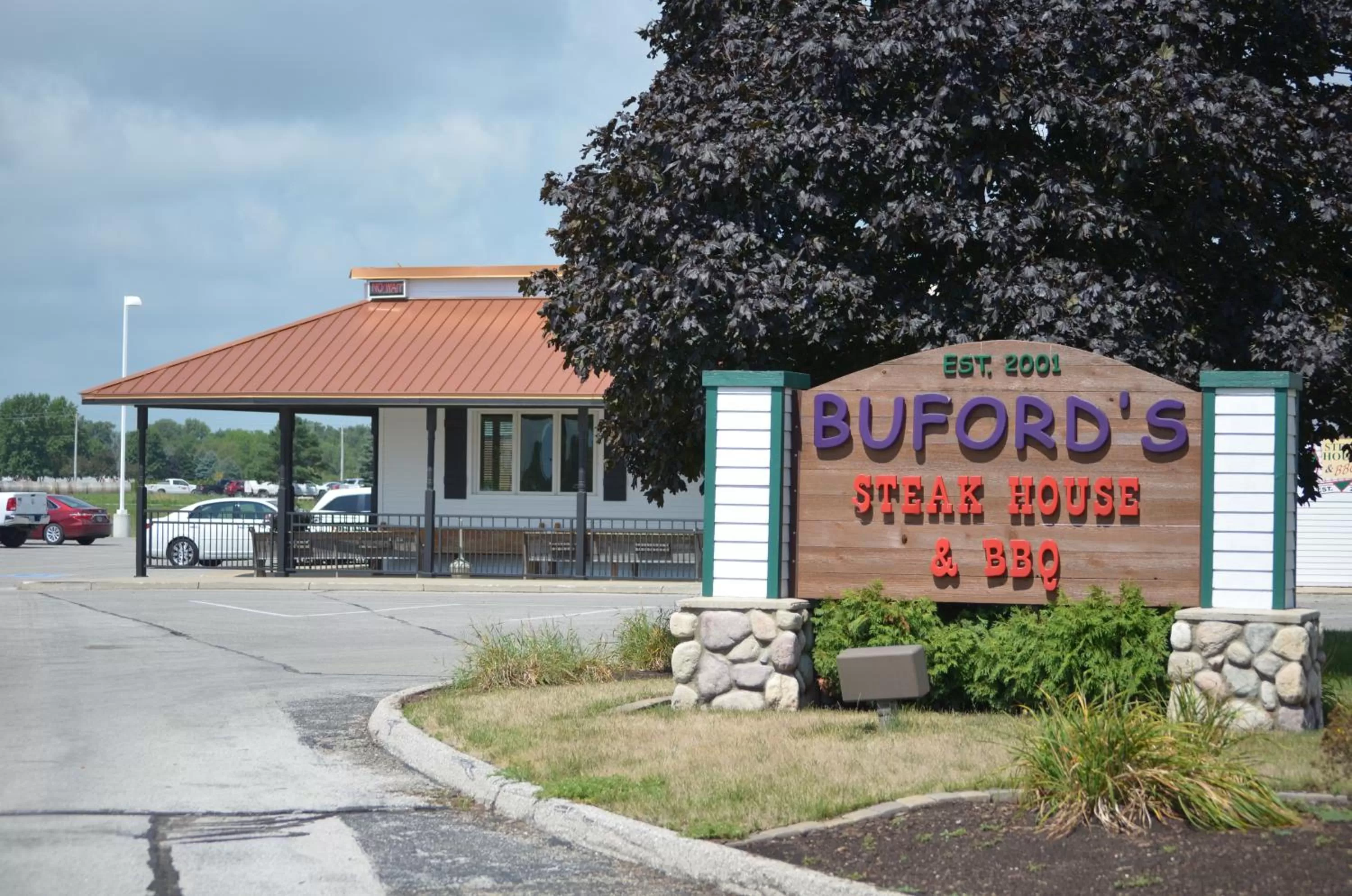 Restaurant/places to eat in Crossroads Hotel & Event Center