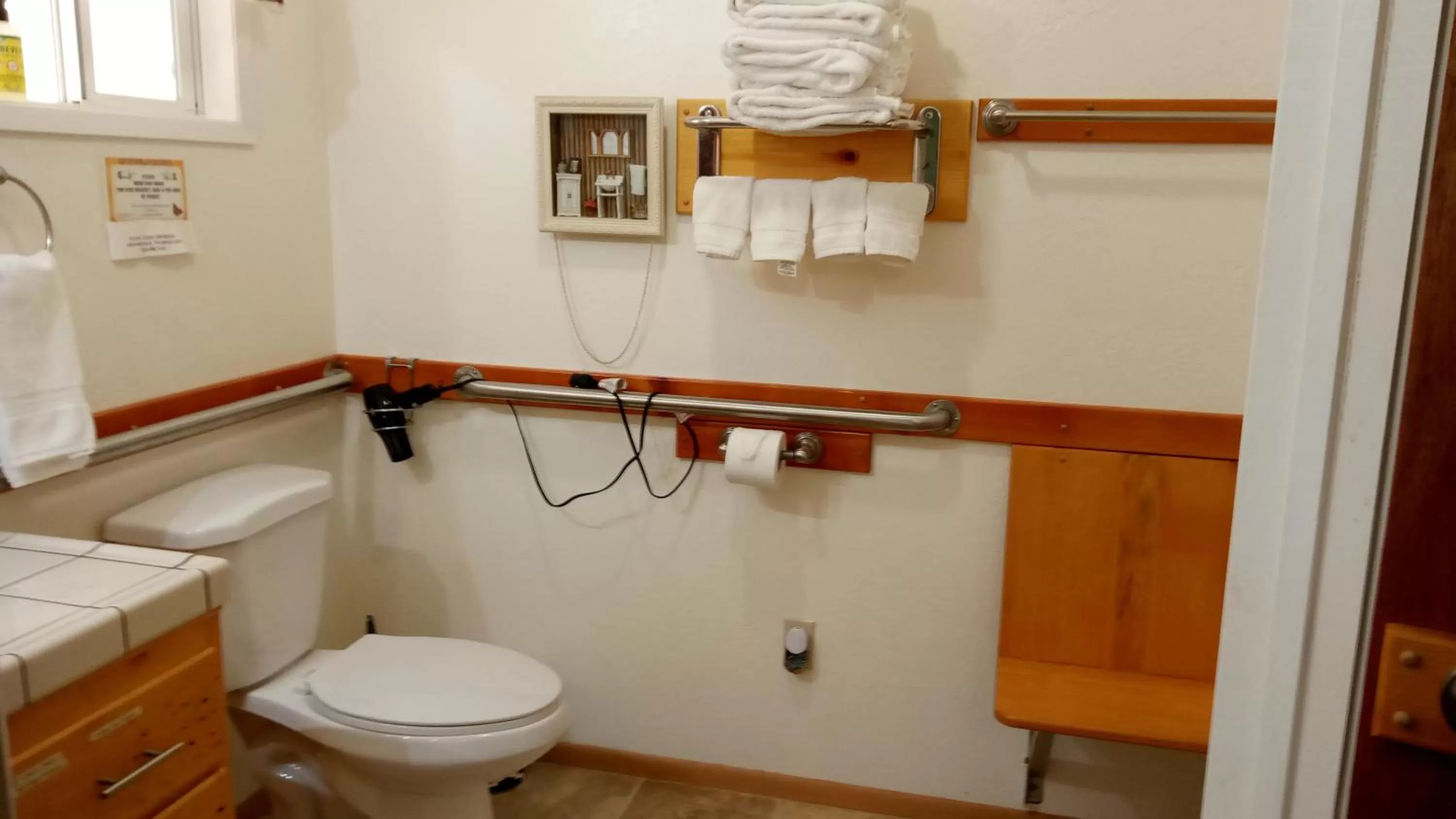 Yosemite Paradise Inn