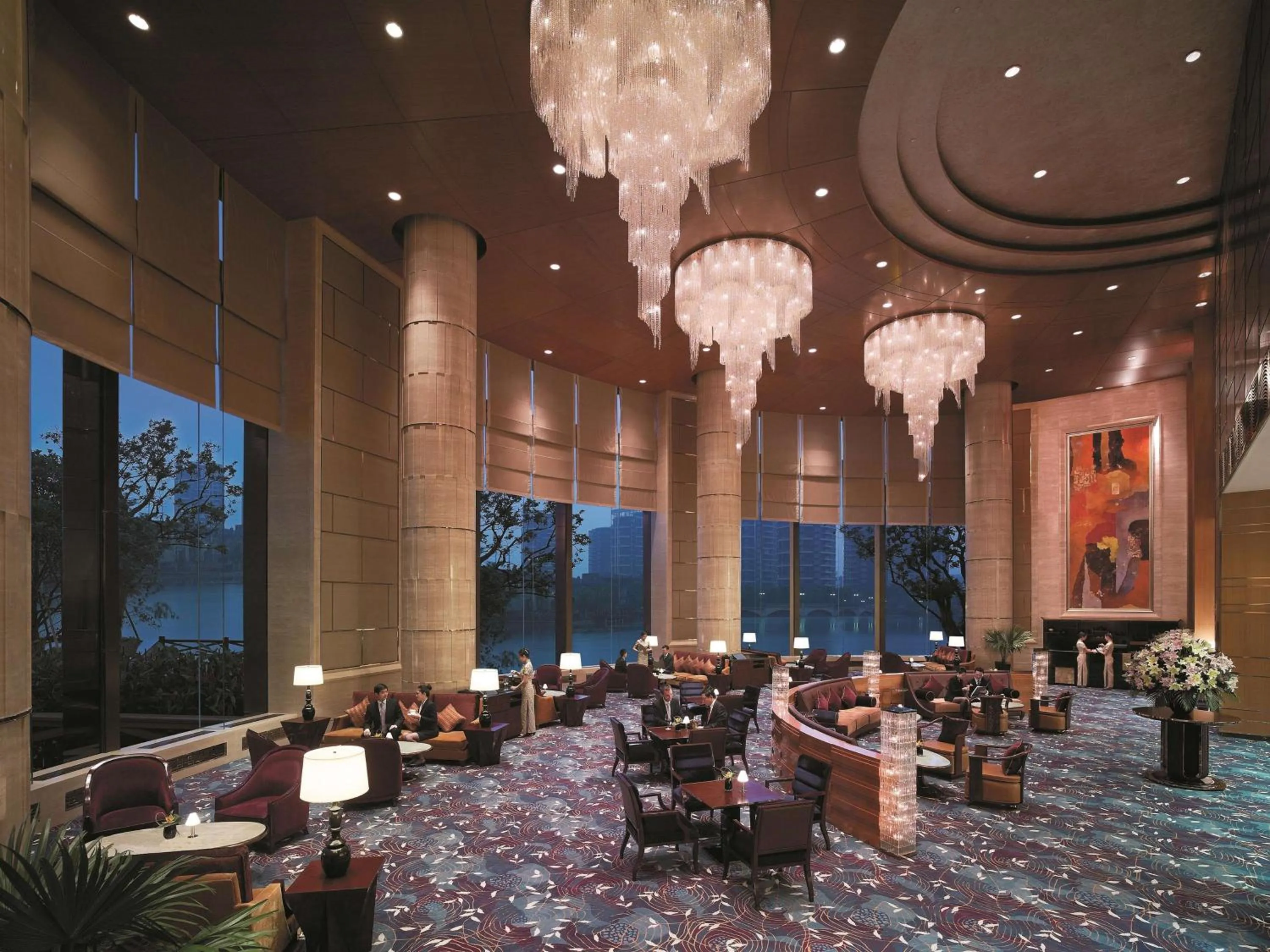 Lounge or bar in InterContinental Changzhou by IHG