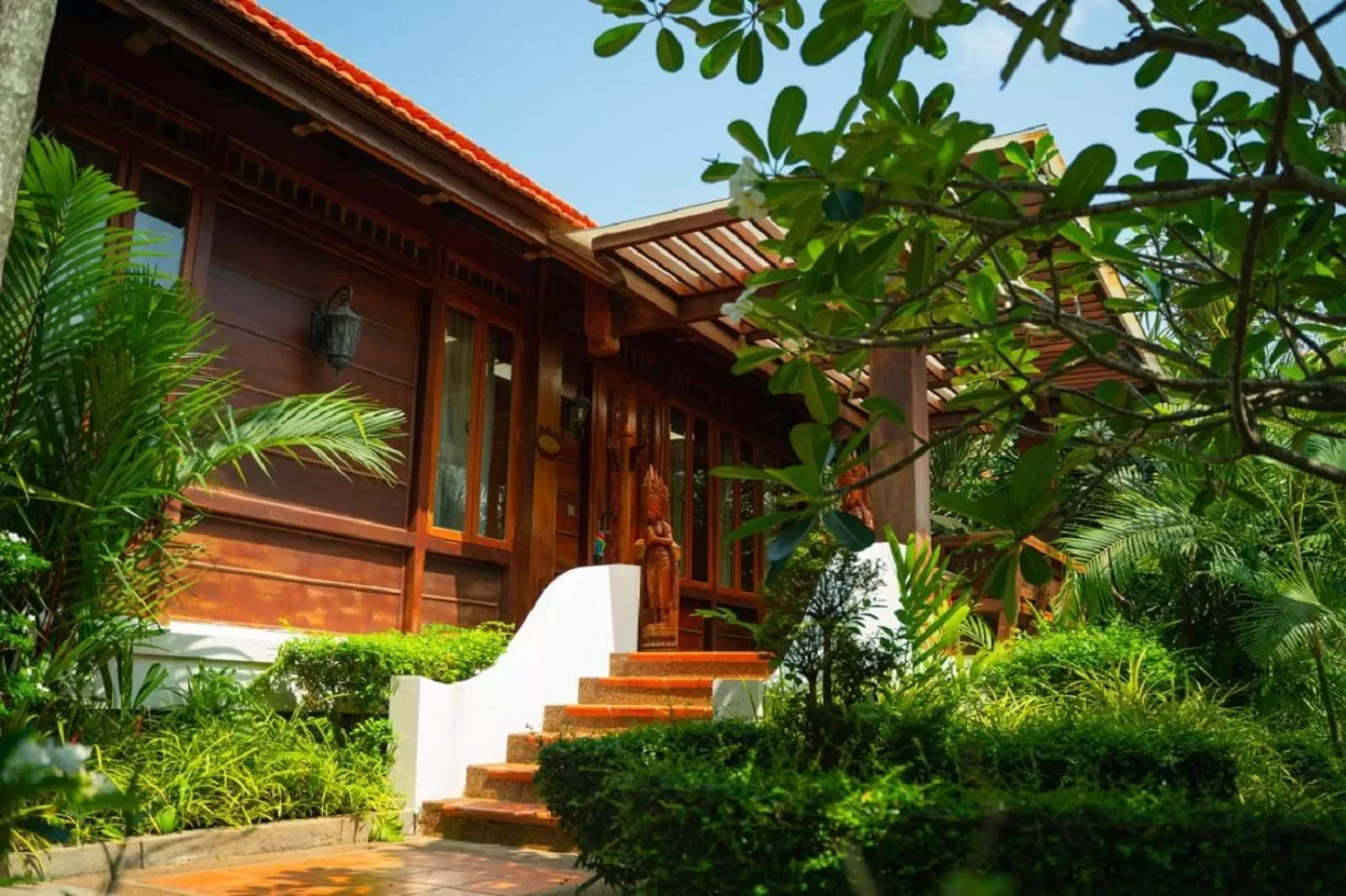 Garden, Property Building in Try Palace Resort-Kep