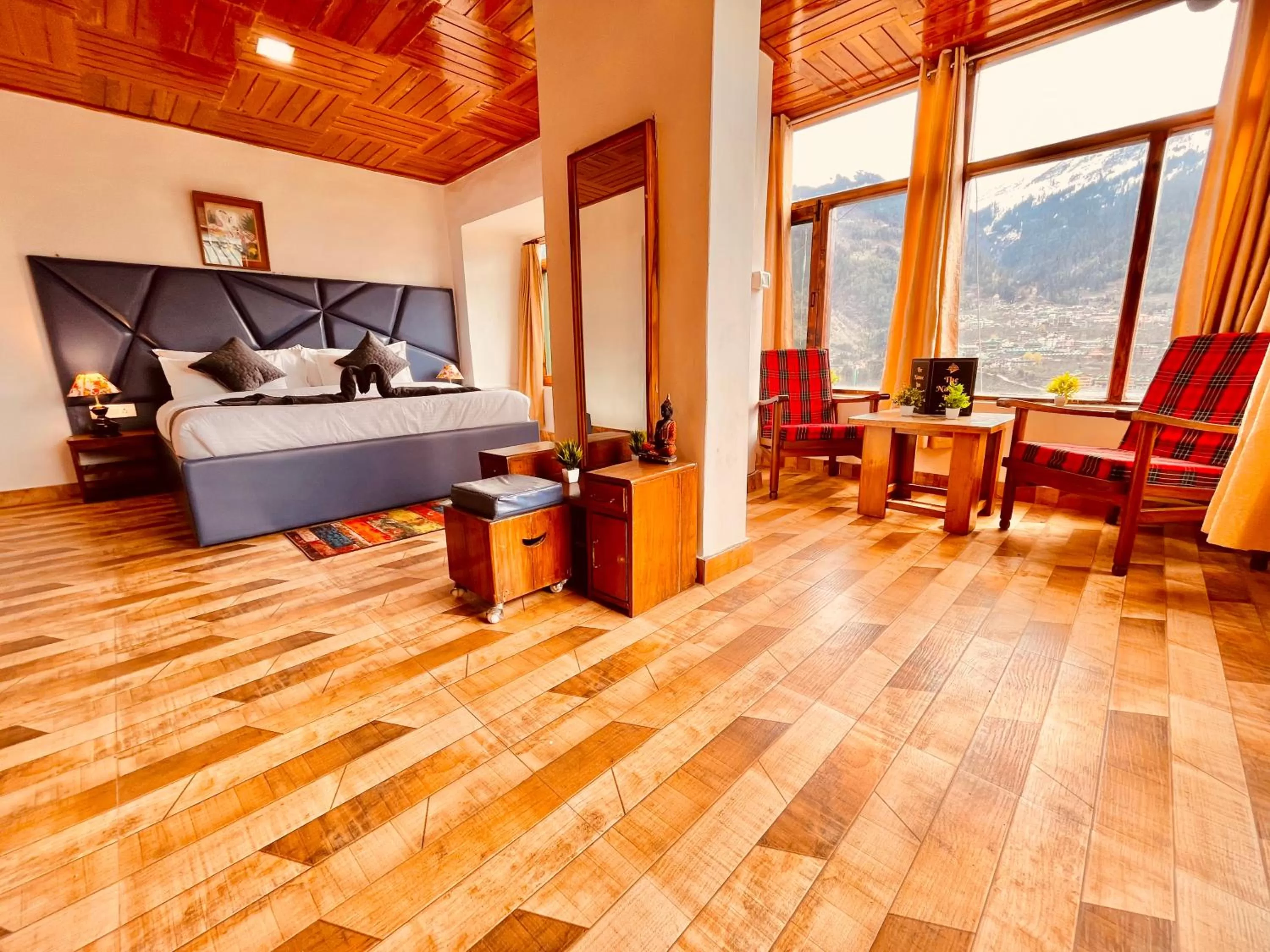 Nomad 2 Bedroom independent Luxury Cottages