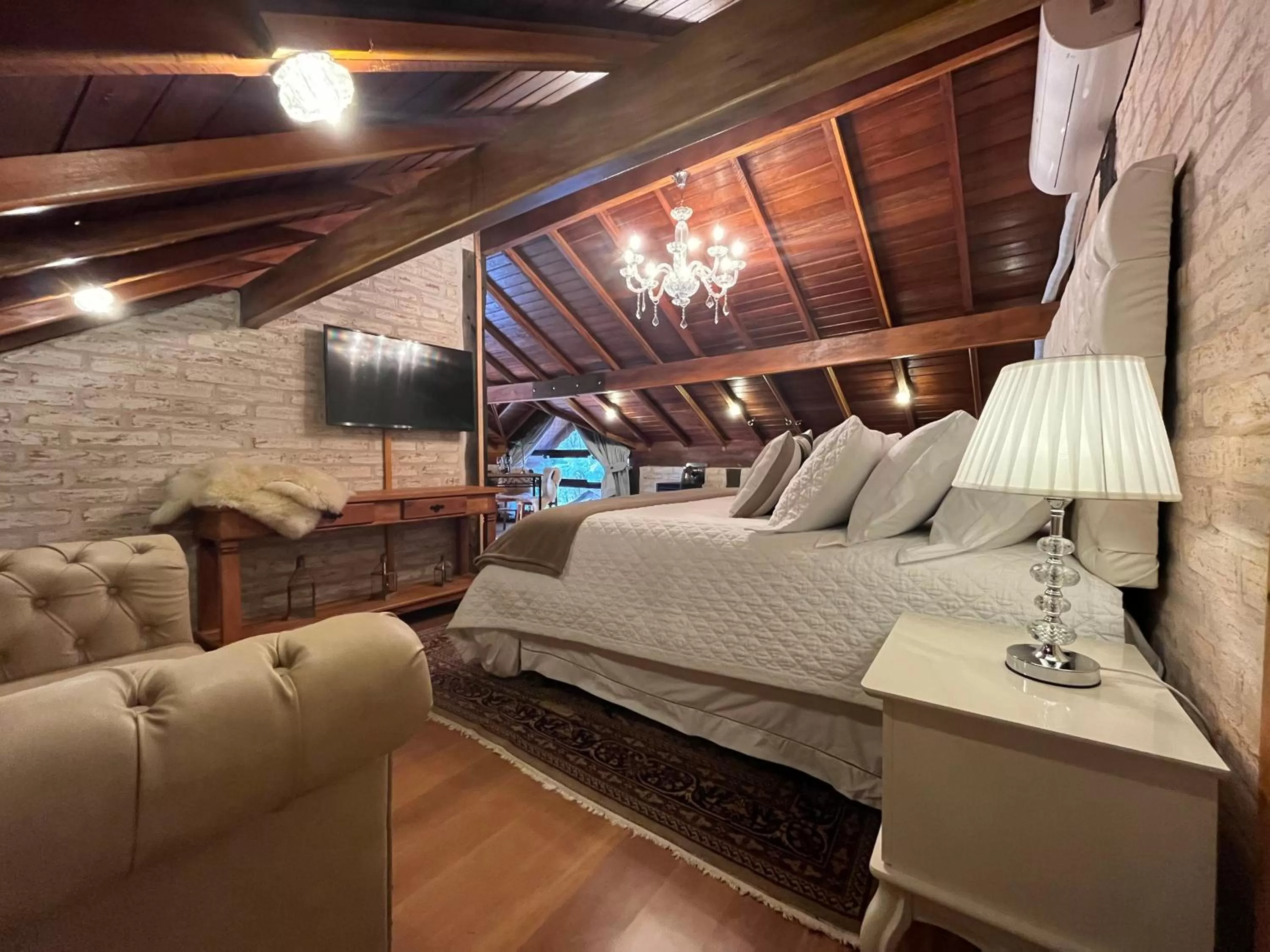 Photo of the whole room, Bed in Pousada Dona Bendita