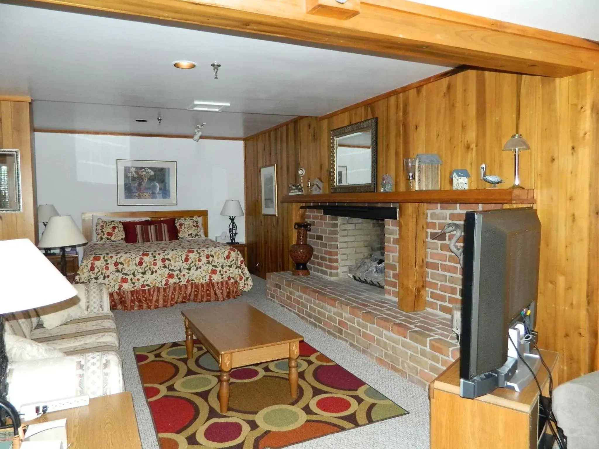 Suite with Mountain View in Bent Mountain Lodge Bed And Breakfast, Inc. Suite with Mountain View in Bent Mountain Lodge Bed And Breakfast, Inc.