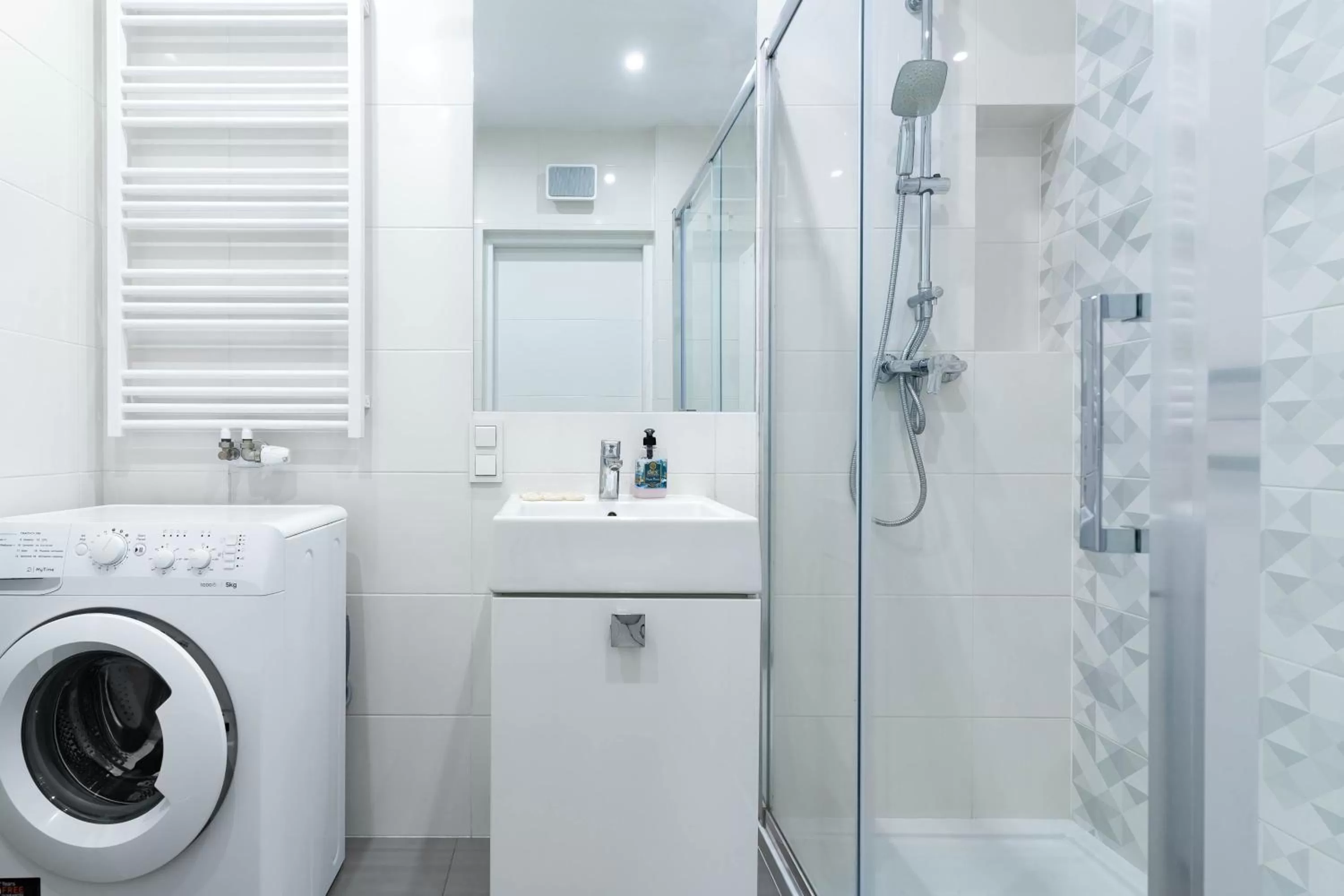 Symphony Modern Tower Apartamenty