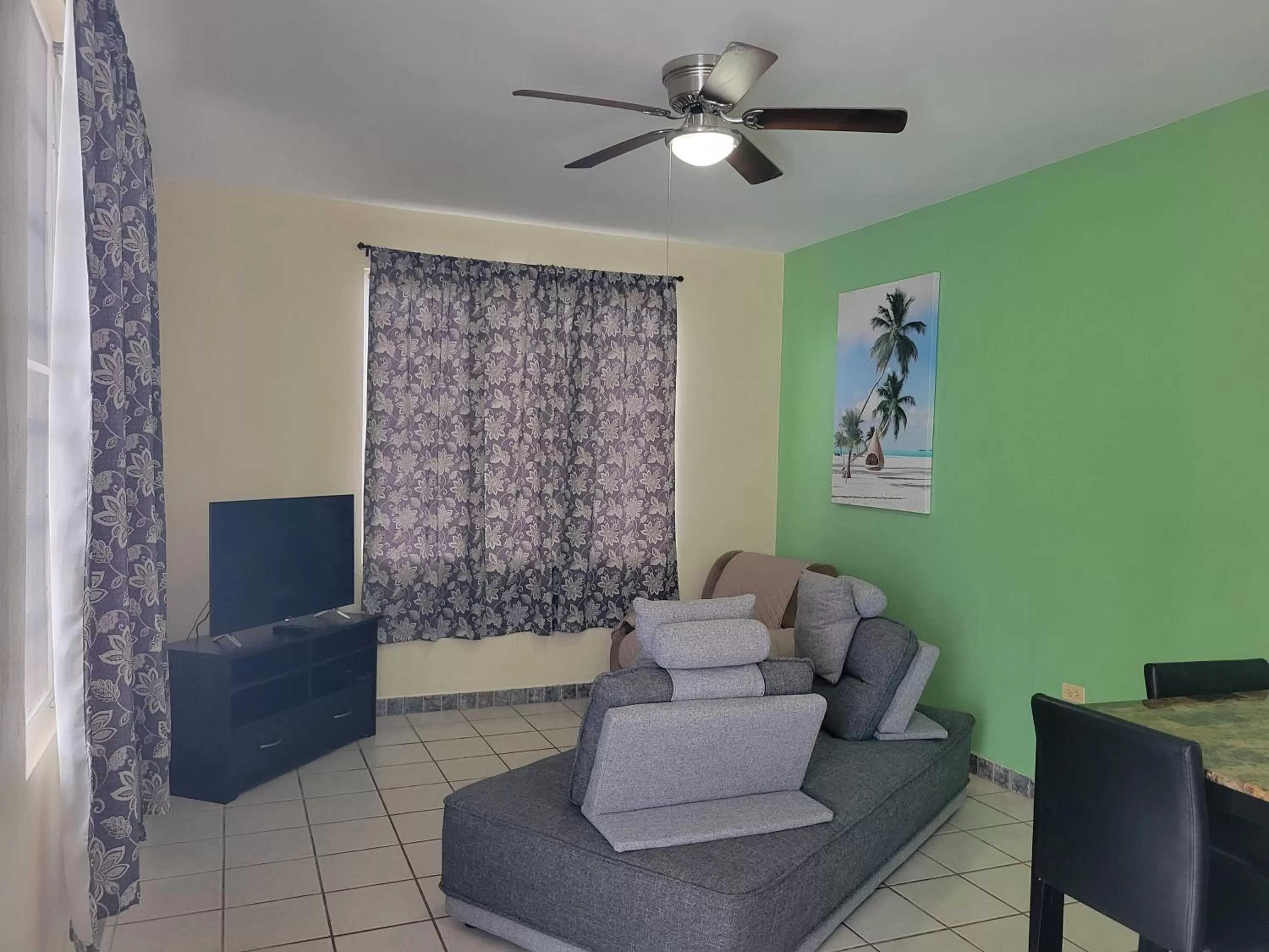 TV and multimedia, Seating Area in Aguada of the Seas