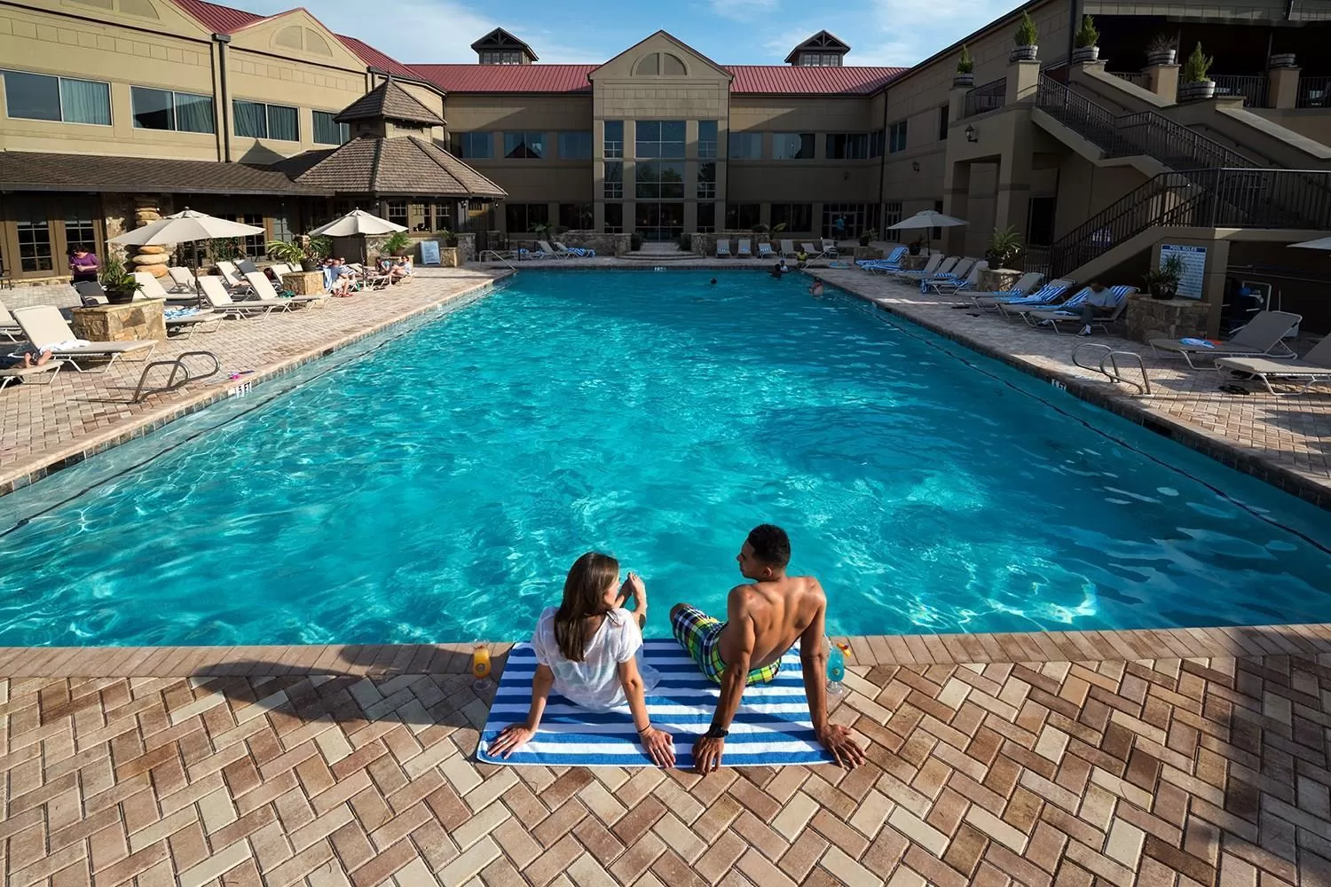 Swimming pool in Lanier Islands Legacy Lodge