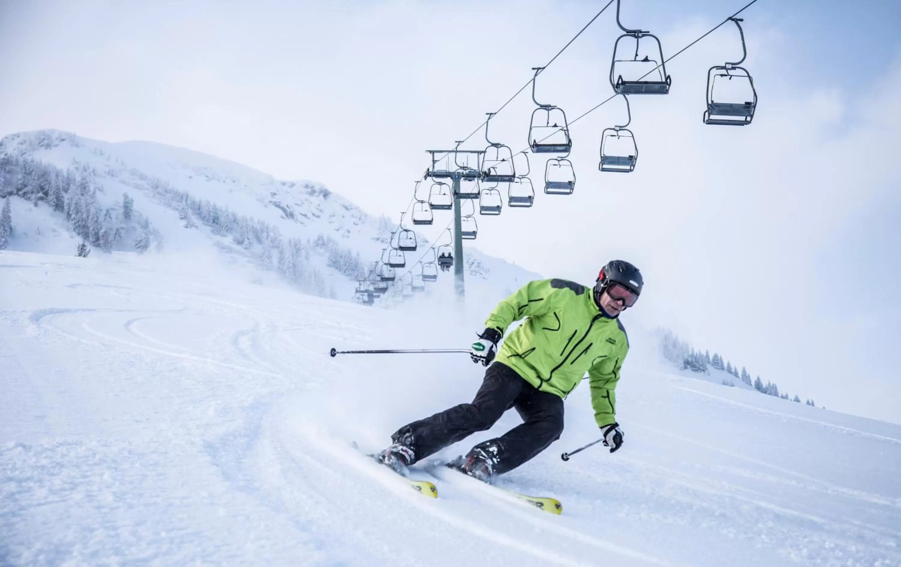 Skiing in s´Amagmach