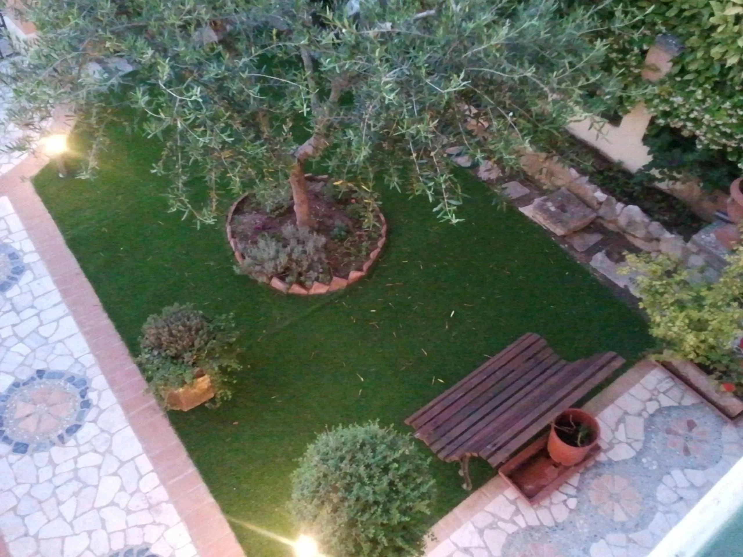 Garden in B&B Cribò