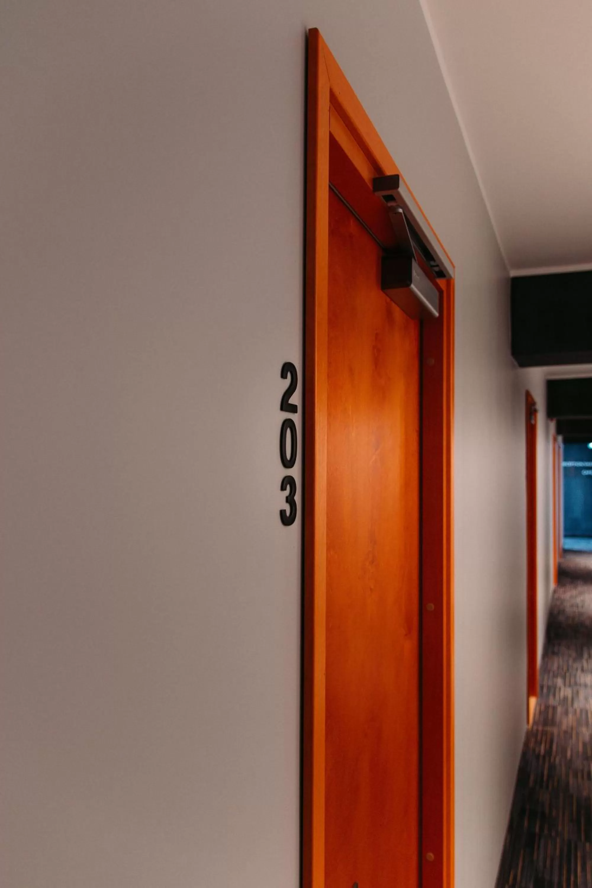 Logo/Certificate/Sign in Braavo Spa Hotel