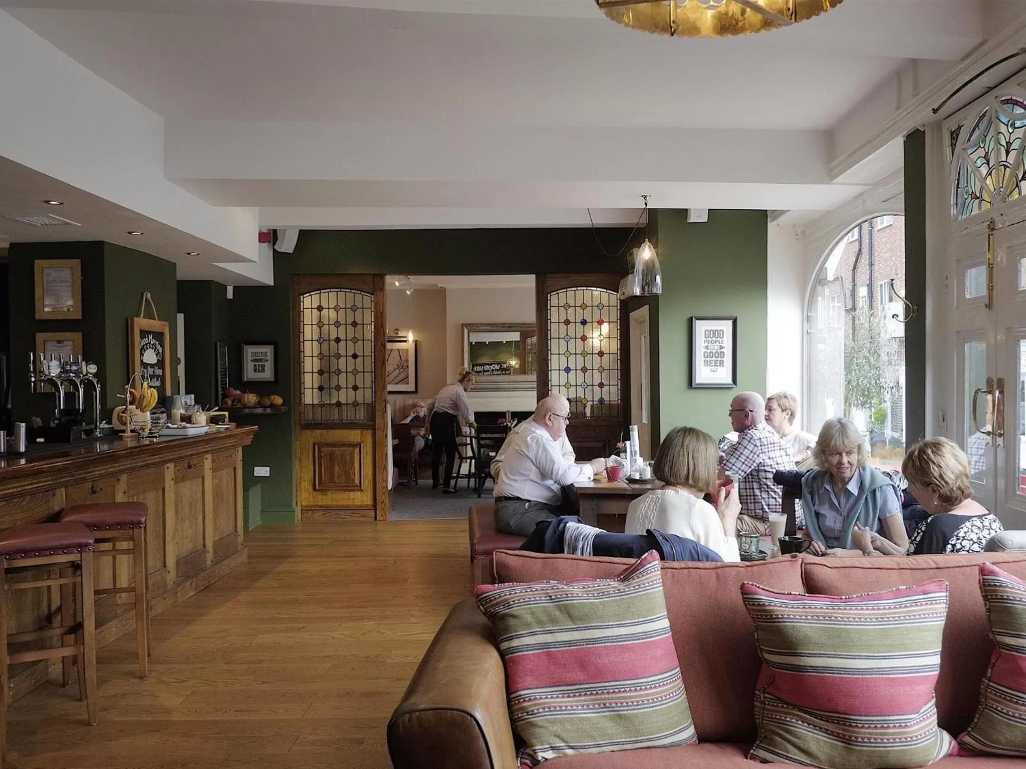 Day in The Rose and Crown