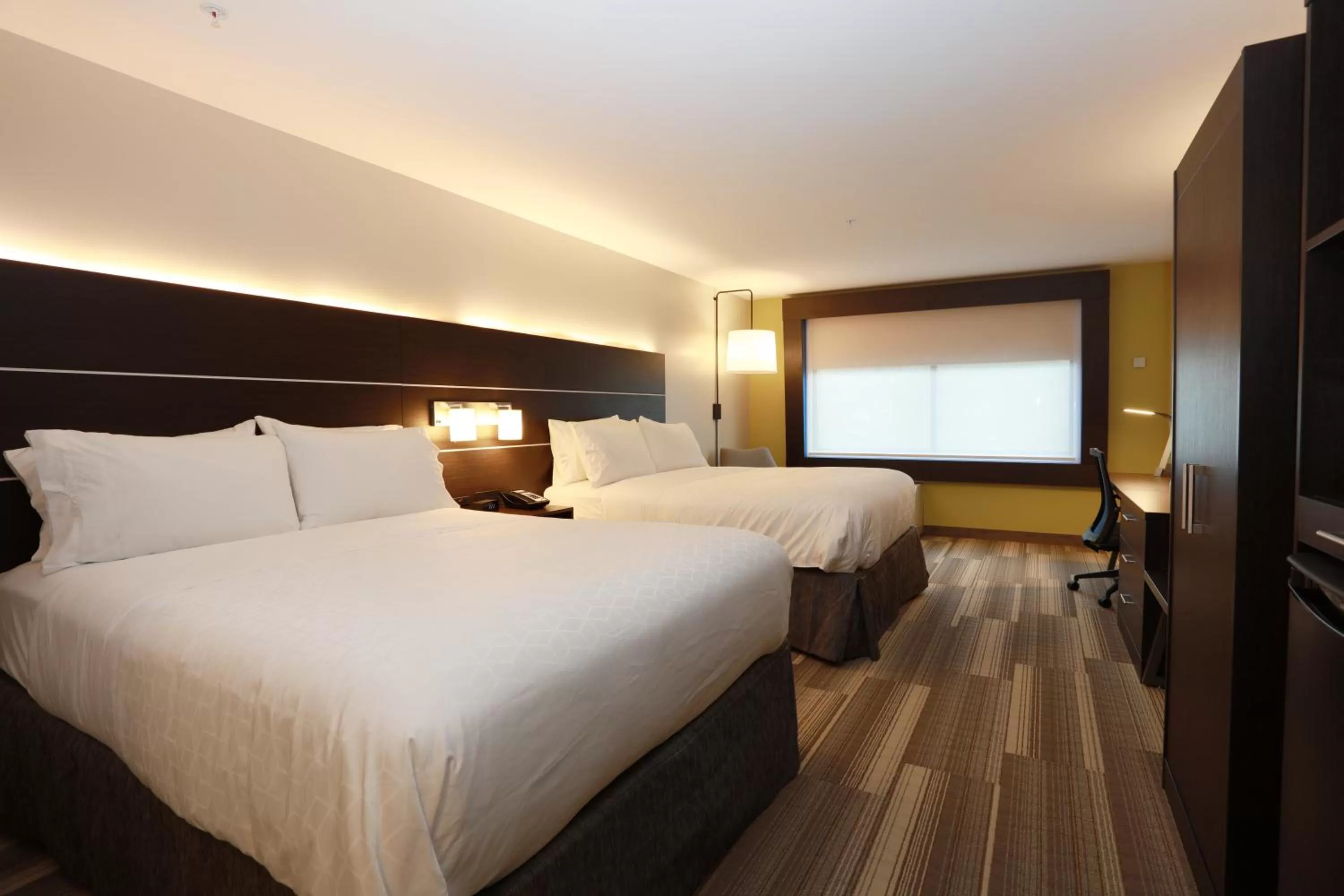 Photo of the whole room, Bed in Holiday Inn Express Oneonta by IHG