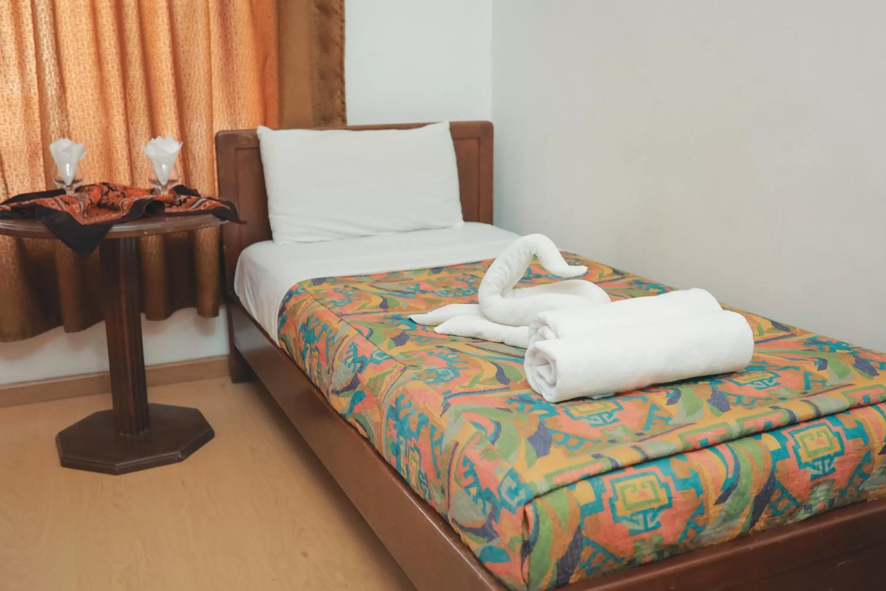 Bed in Amman Pasha Hotel