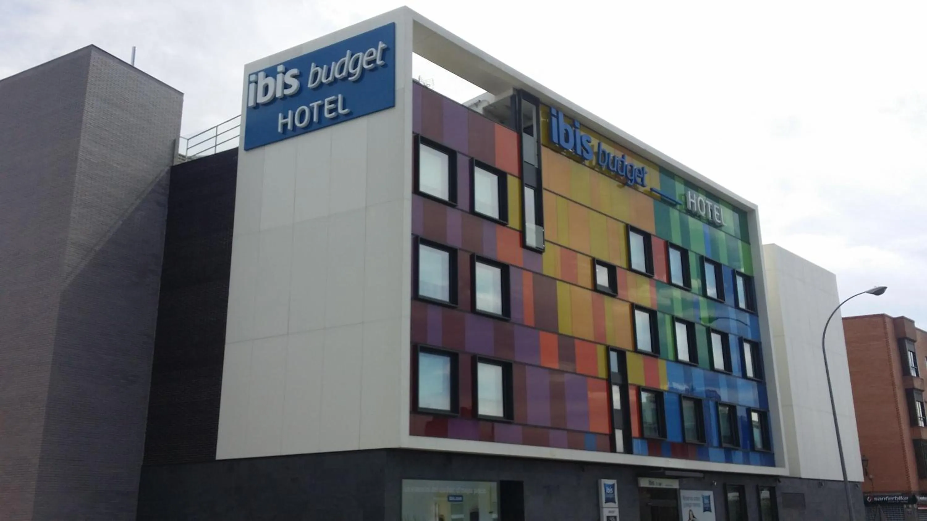 Nearby landmark in Ibis Budget Madrid Calle 30