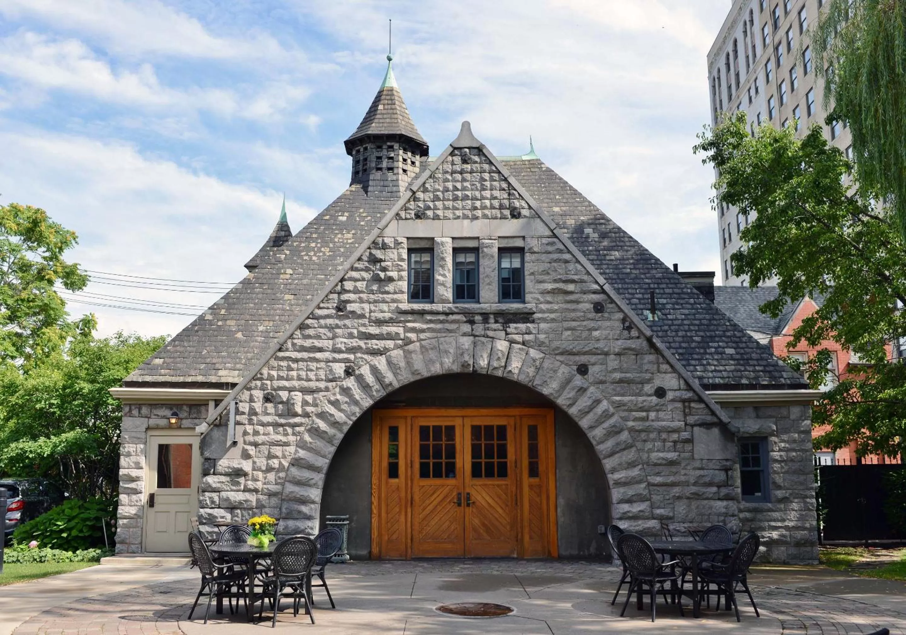 Property building in The Inn on Ferry Street