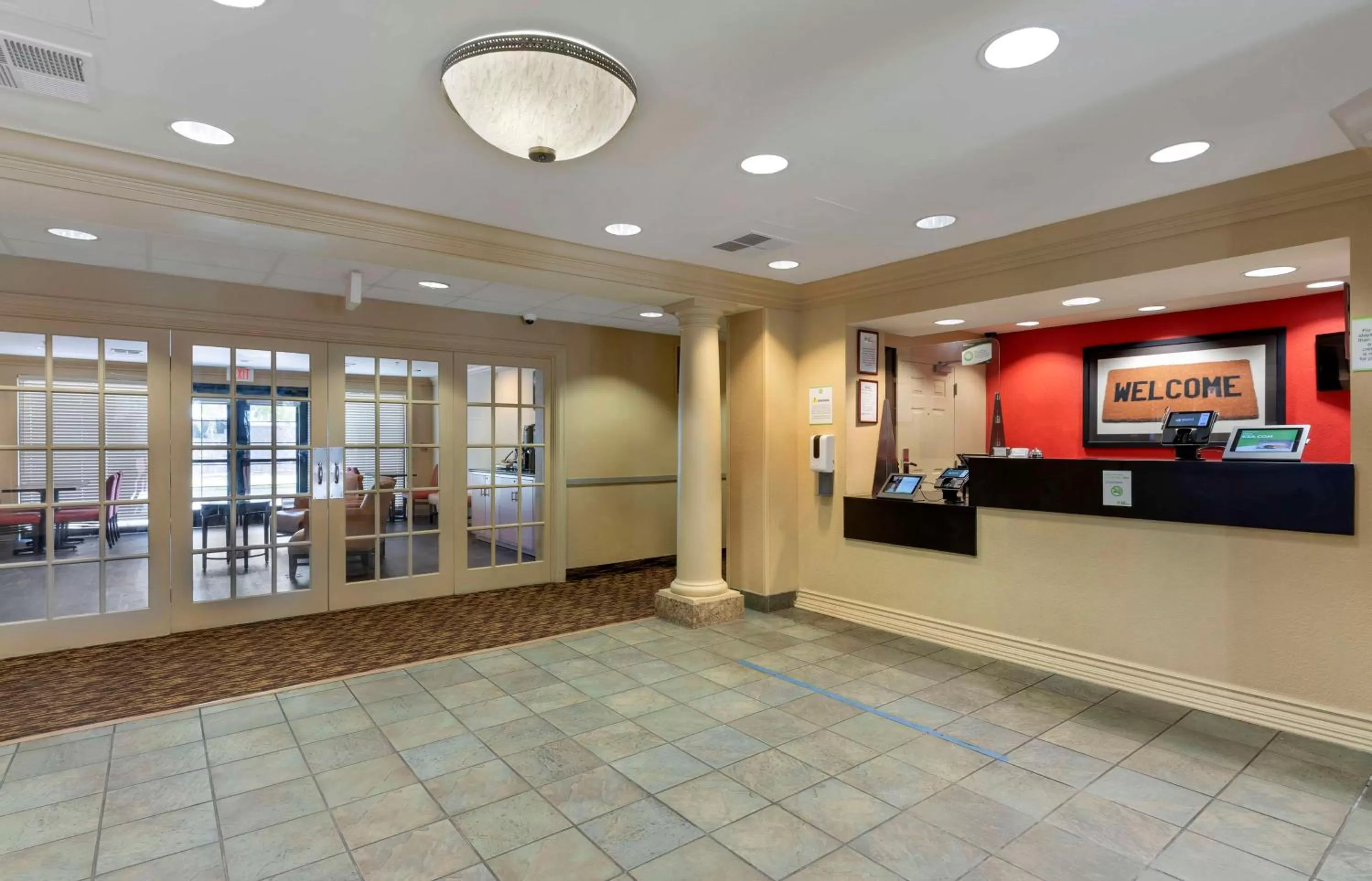 Lobby or reception in Extended Stay America Suites - Oakland - Alameda Airport