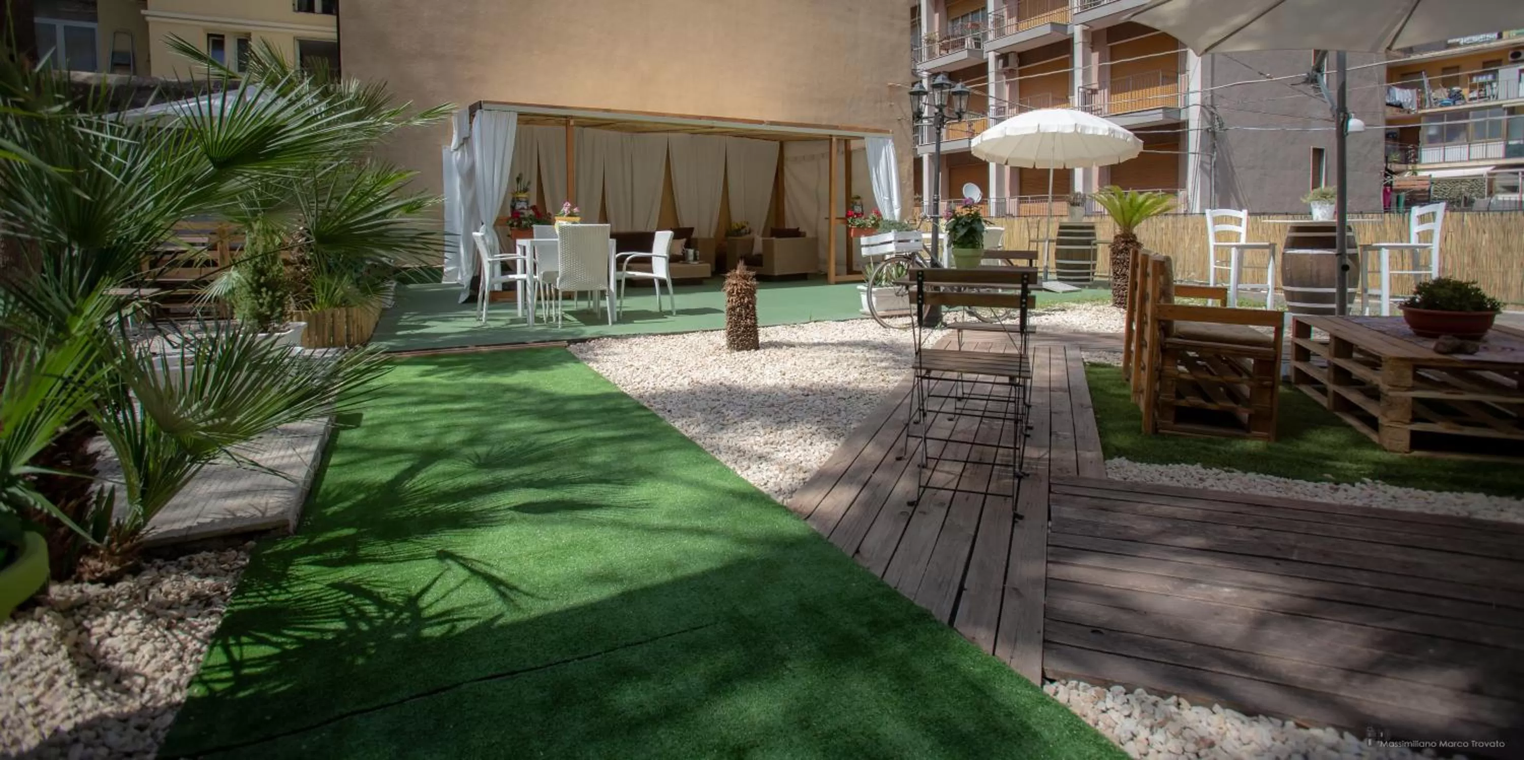 Patio in B&B Sicily Luxury