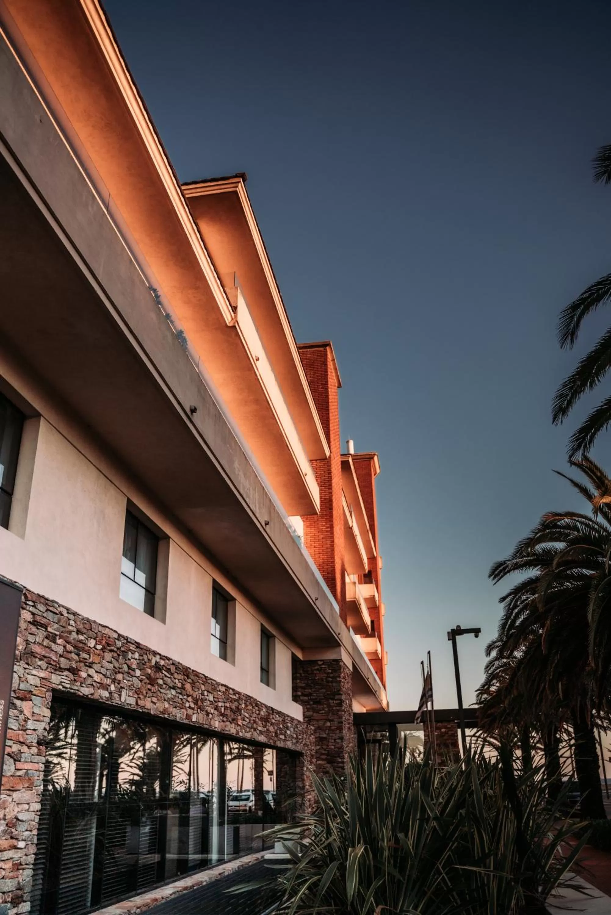 Property building in Cottage Carrasco