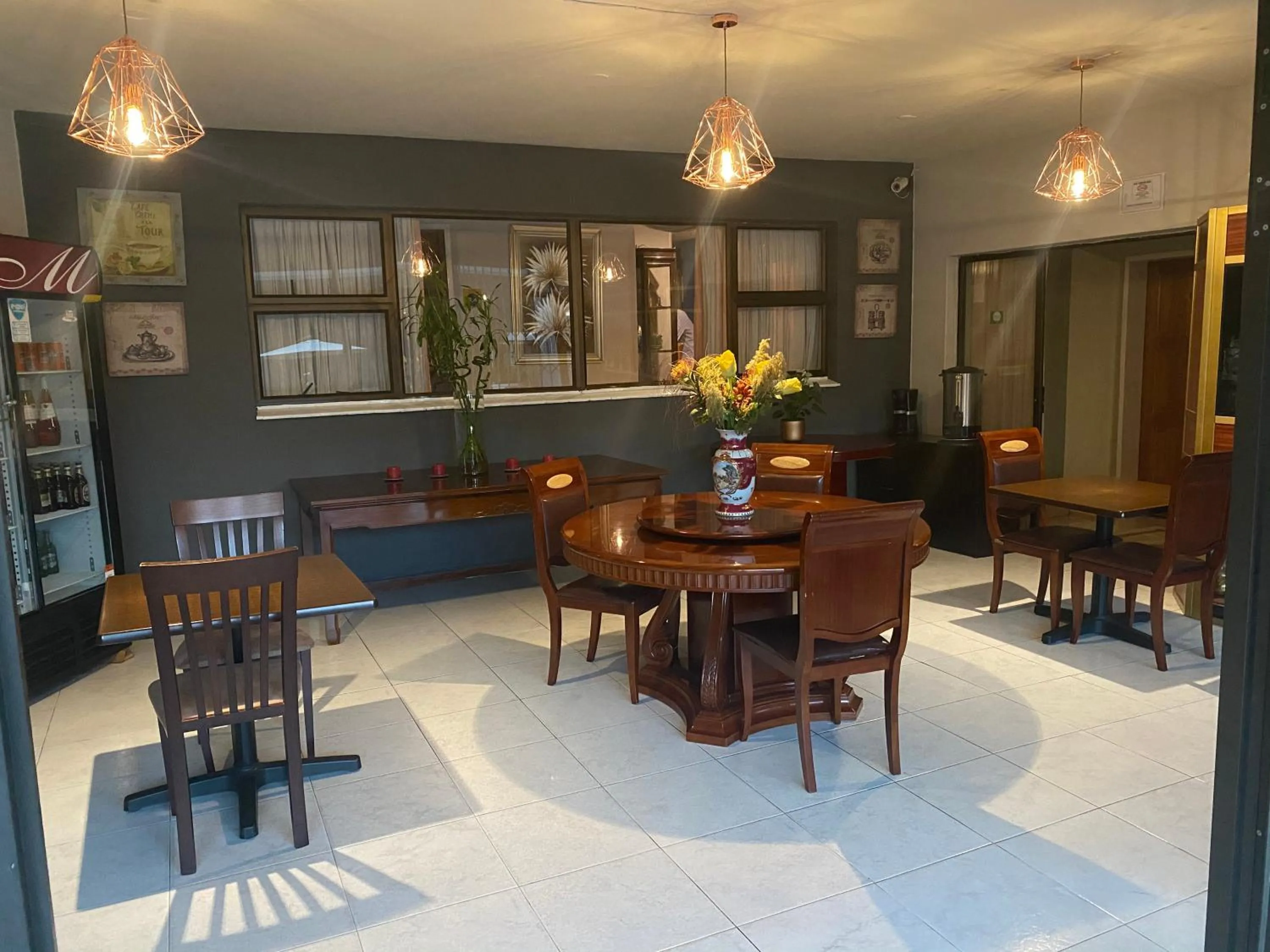 Restaurant/places to eat in Marion Lodge