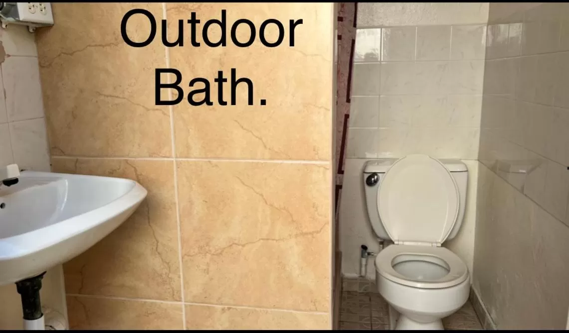 Bathroom in Blue Wave Guest House