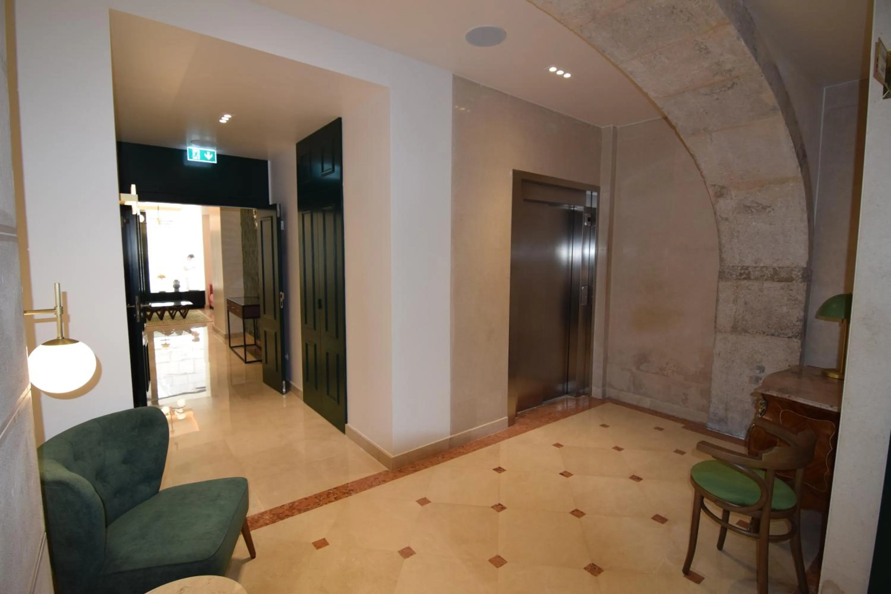 Area and facilities in Hotel Florescente