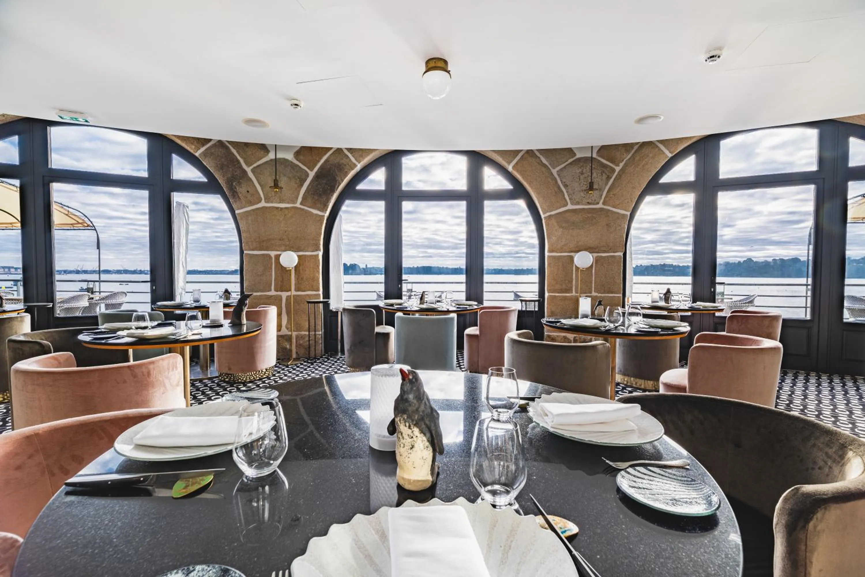 Restaurant/places to eat in Castelbrac Hotel & Spa