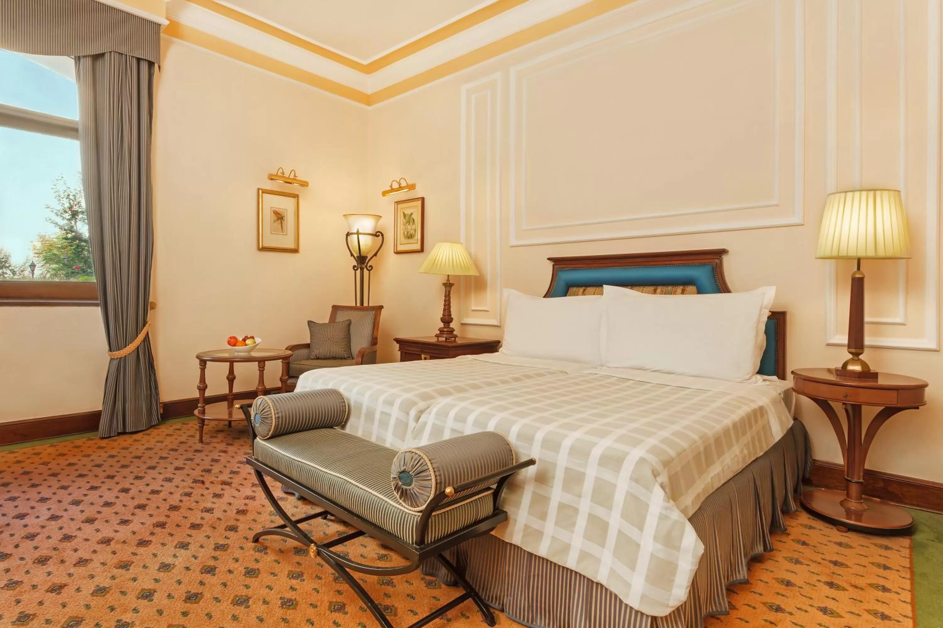Bedroom in The Oberoi Grand Kolkata