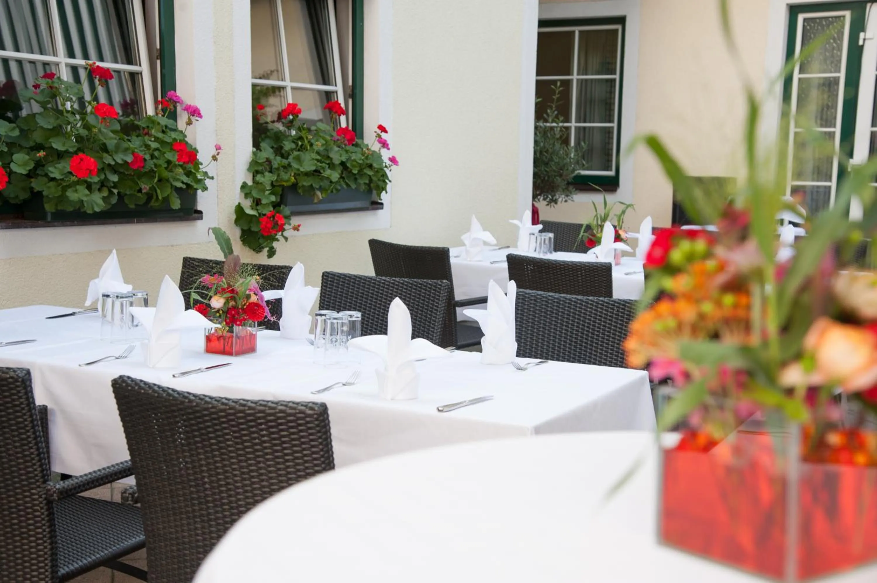 Restaurant/places to eat in Hotel Walserwirt
