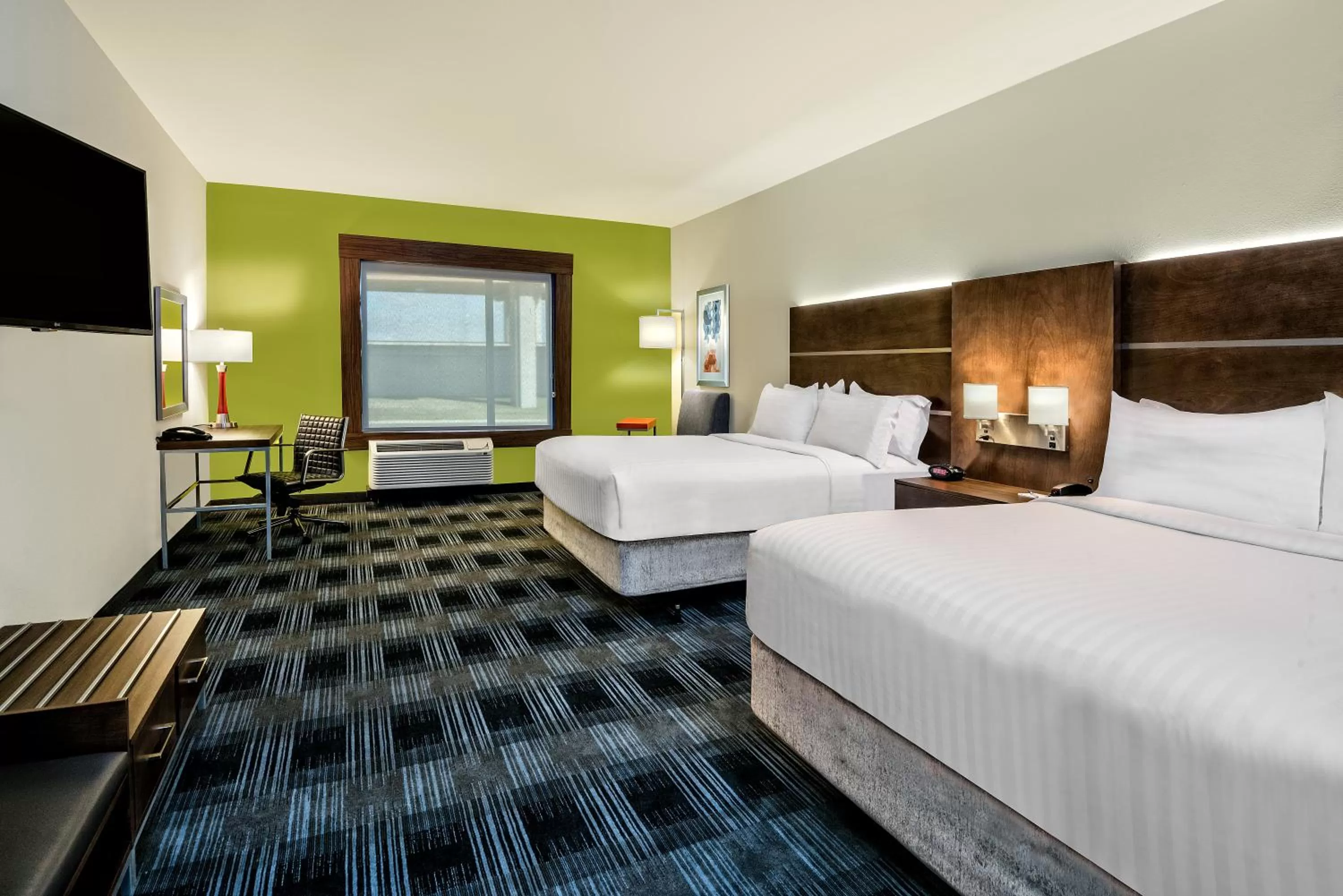 Photo of the whole room, Bed in Holiday Inn Express & Suites Austin - Round Rock Area by IHG