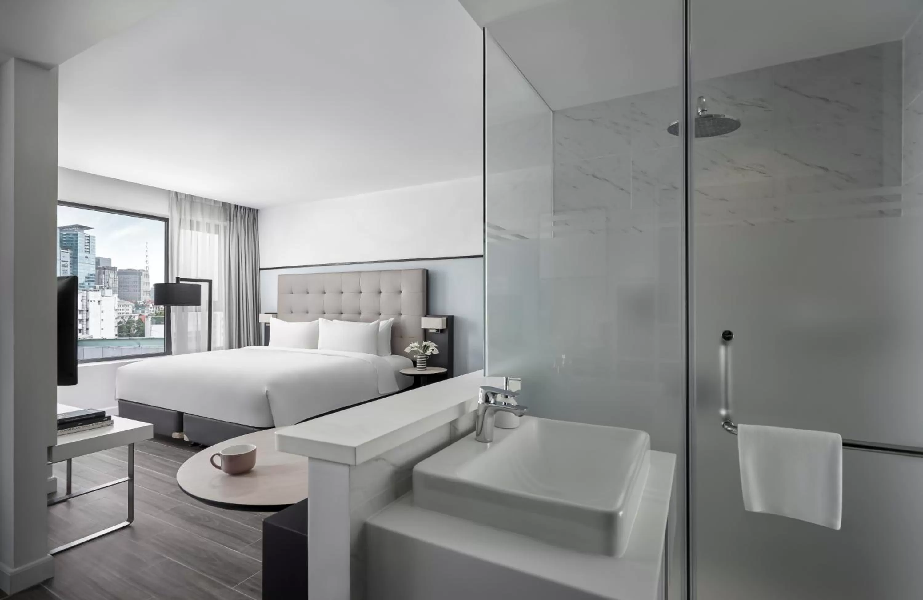 Bathroom, Bed in M Village Hotel Tôn Thất Đạm