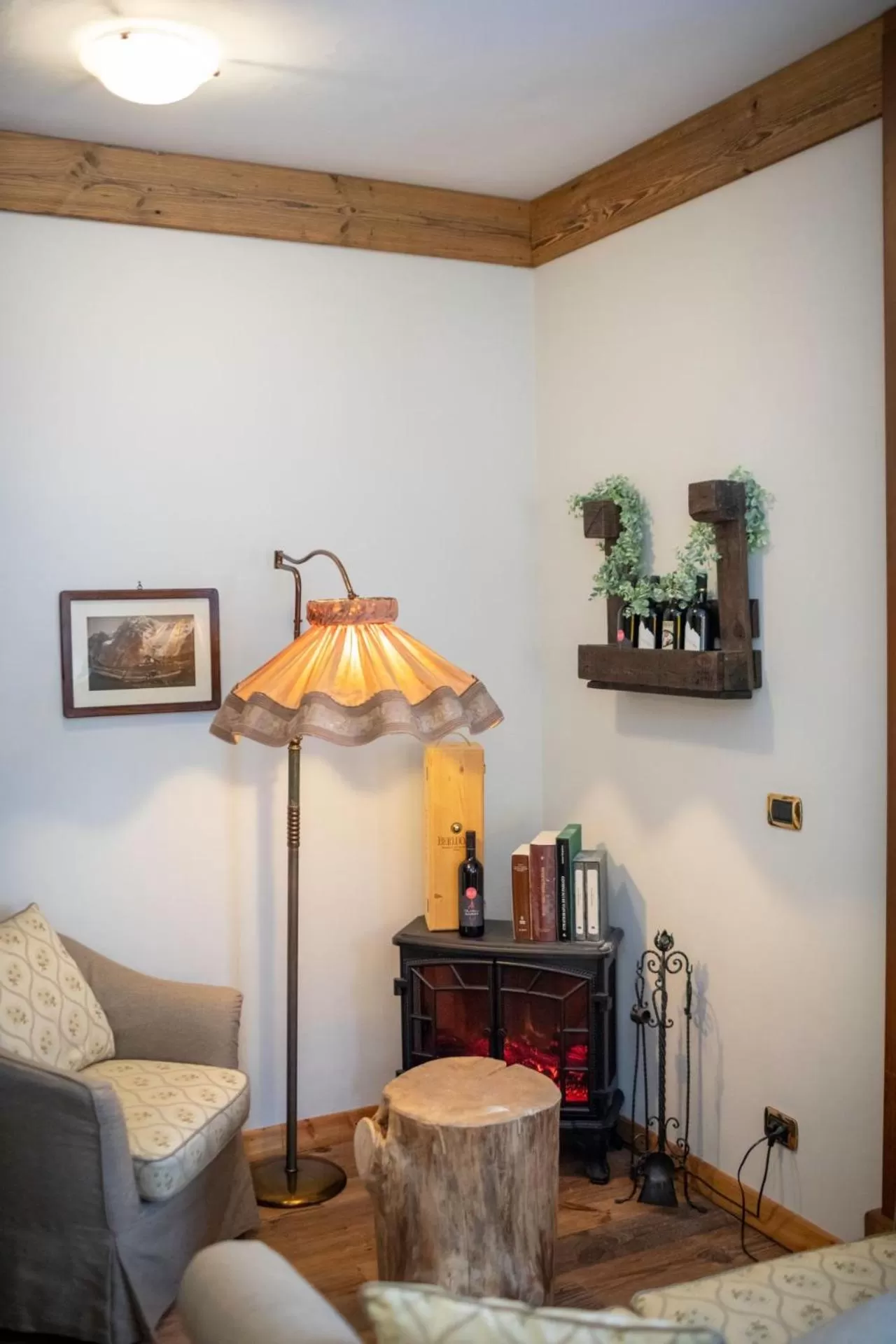 Decorative detail in Hotel Elena