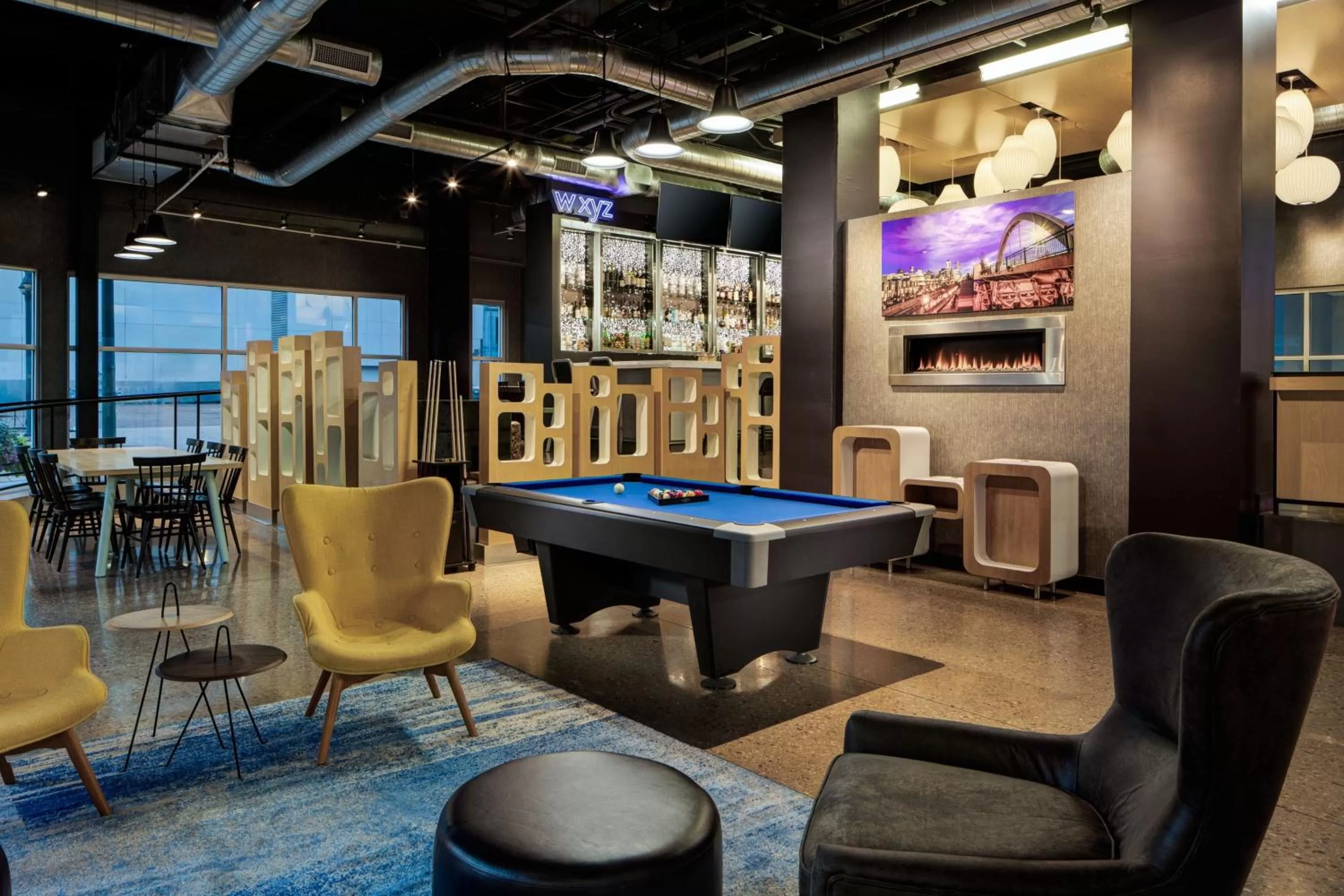 Swimming pool in Aloft Denver Downtown