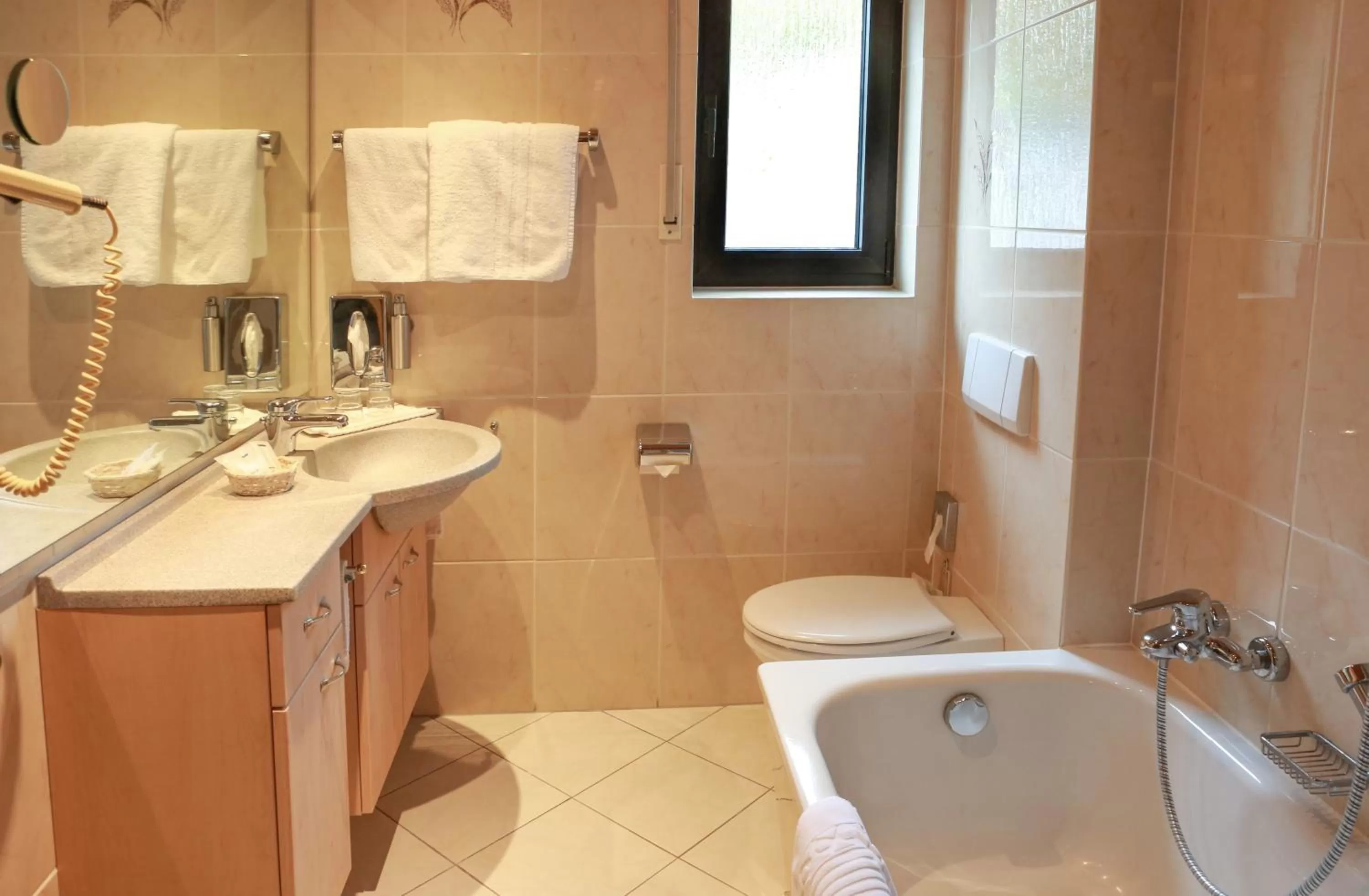 Bathroom in Sporthotel Göbel