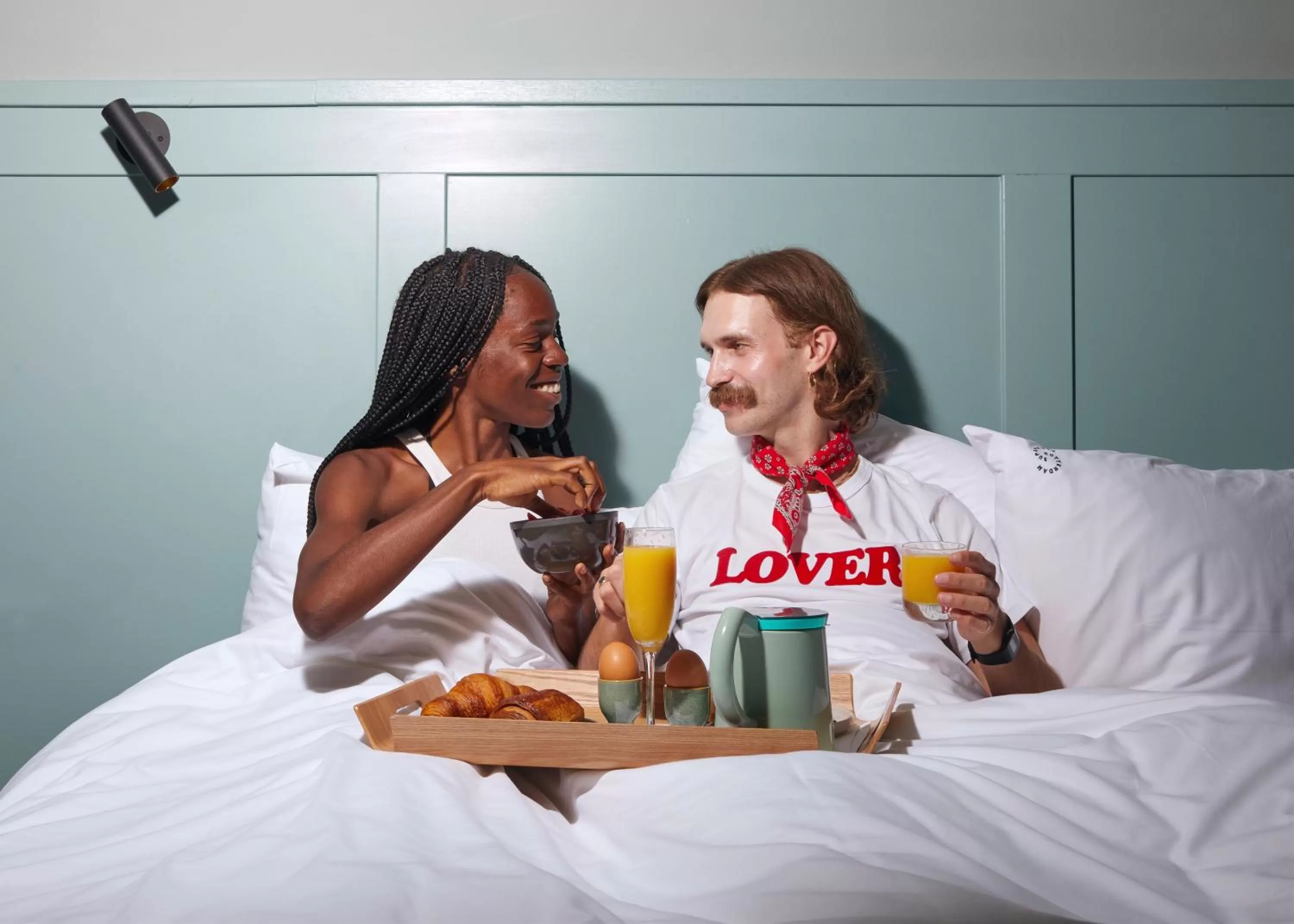 Bed in Supernova Hotel