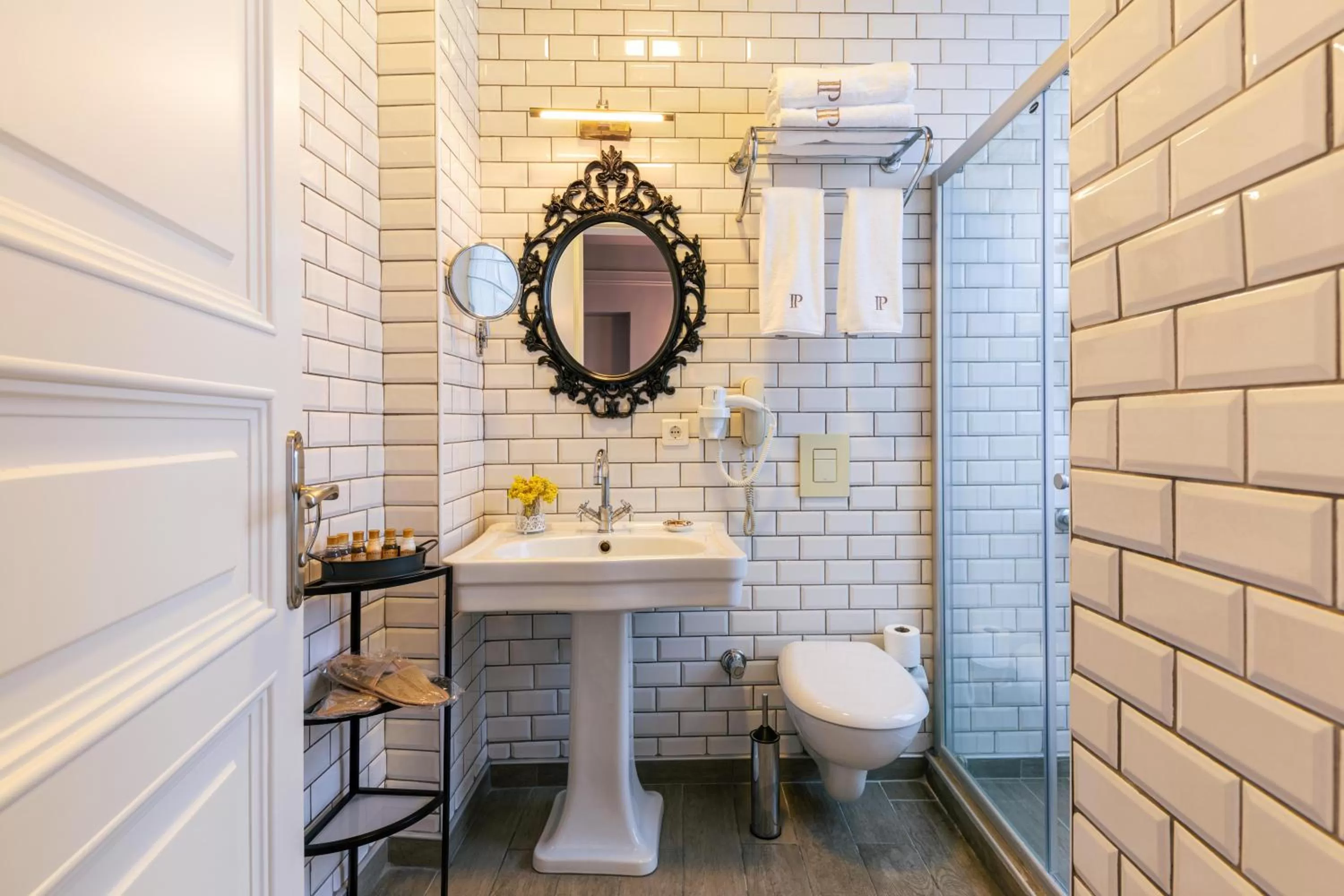 Bathroom in Petros Hotel