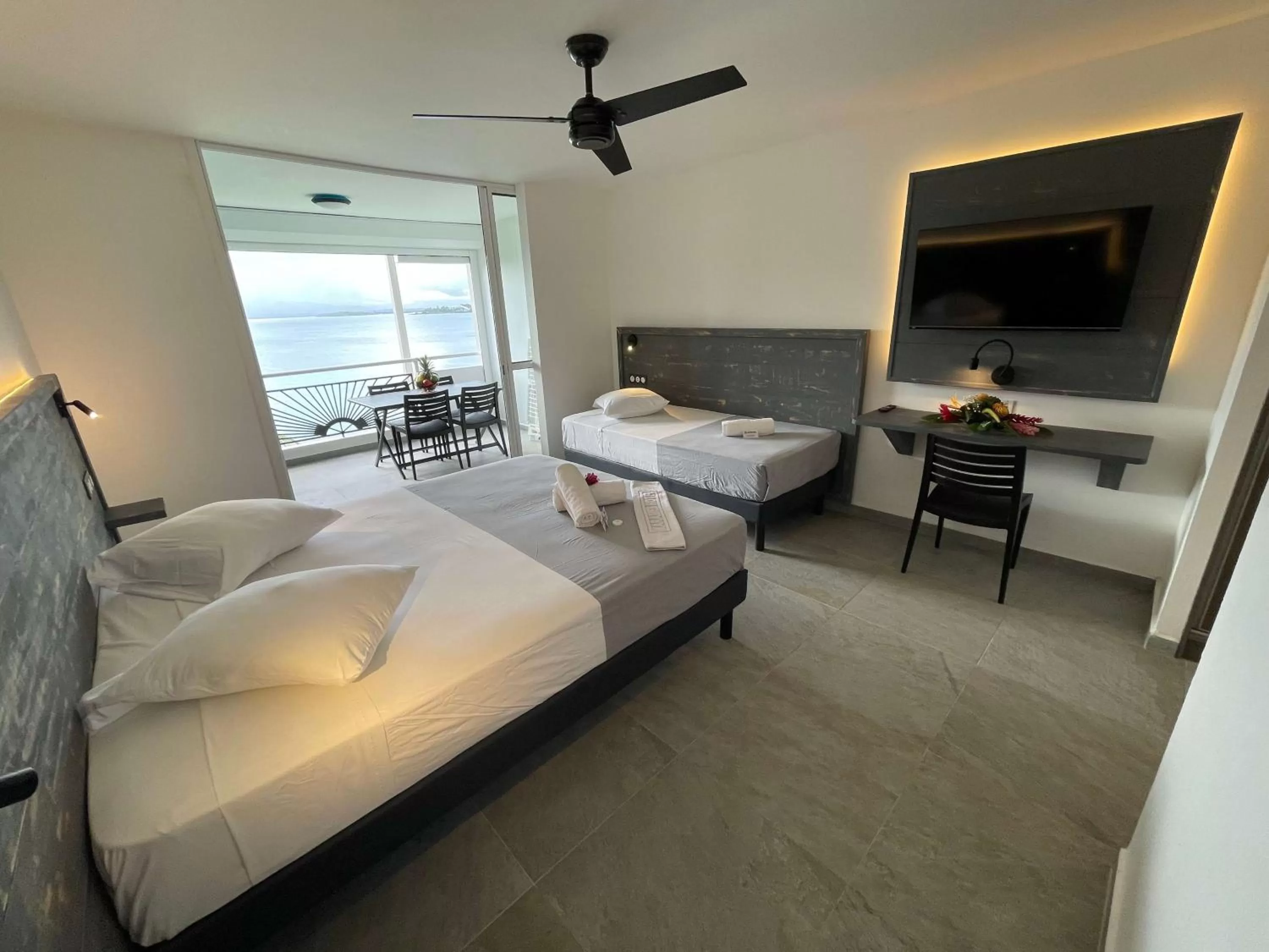 Bedroom, Bed in Karaibes Residence